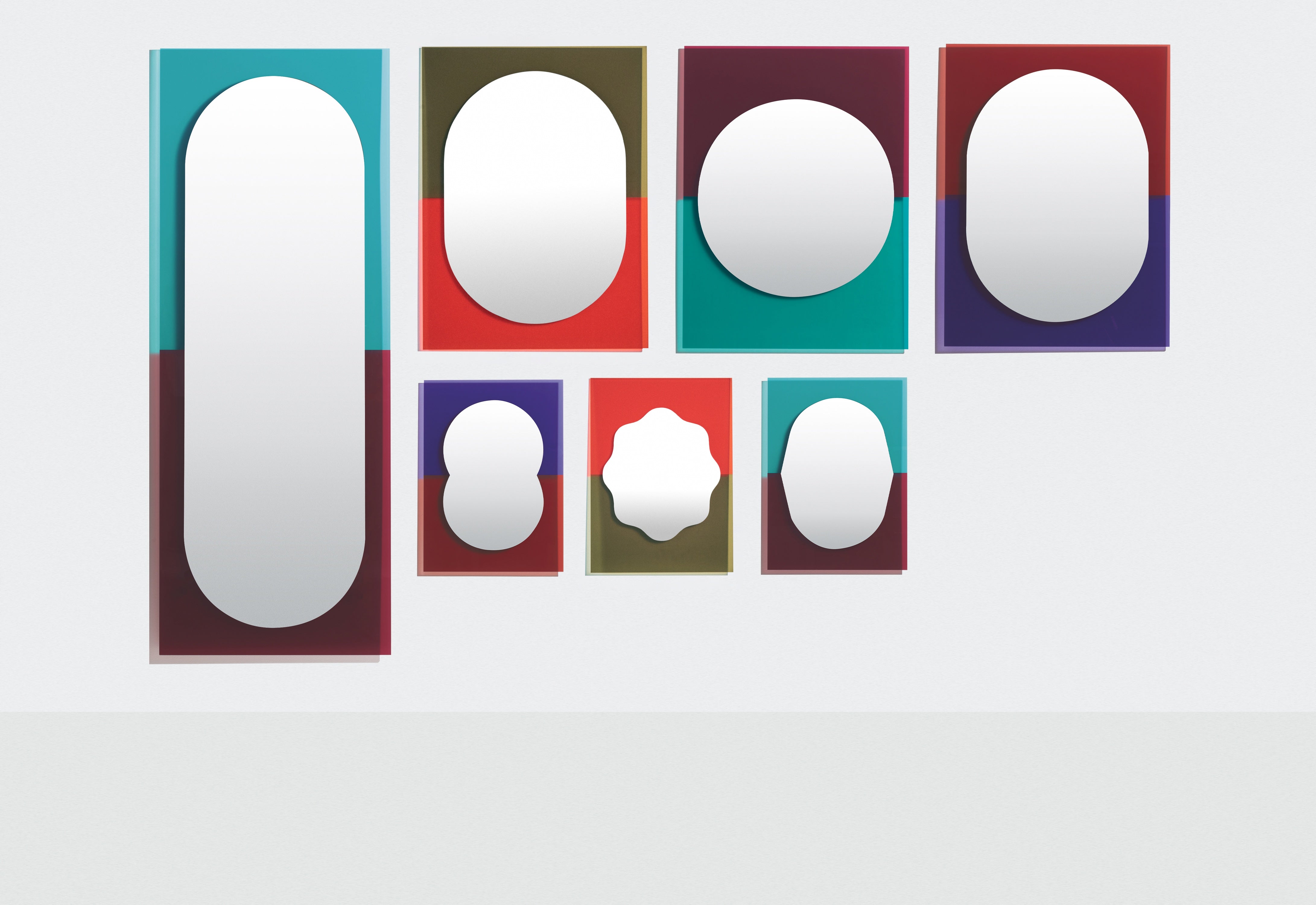 WANDER wall mirror in cherry with blue accents