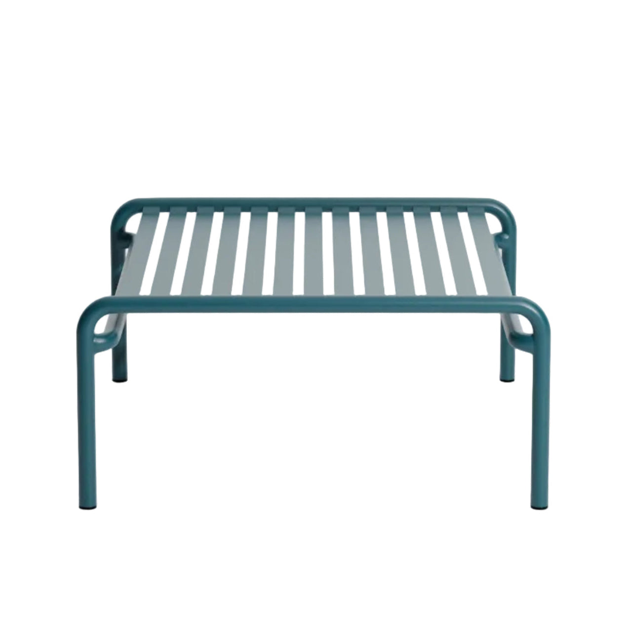 Square outdoor coffee table WEEK-END in ocean blue.