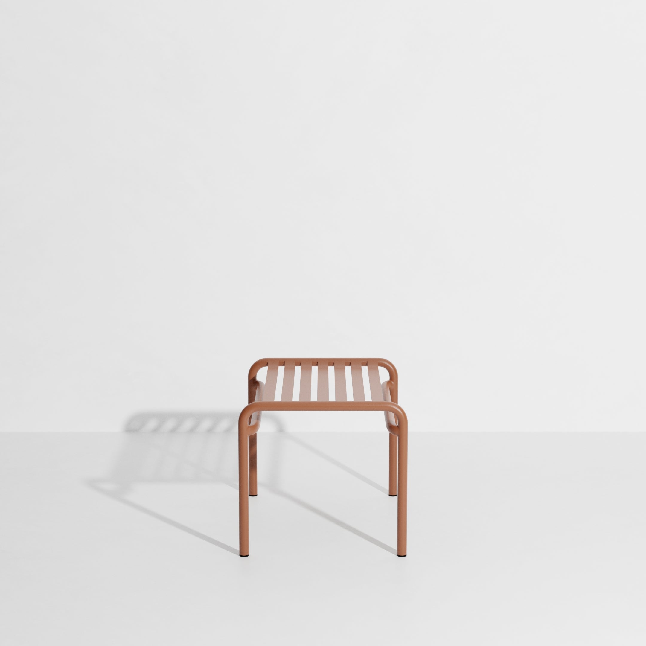 WEEK-END garden footstool in terracotta