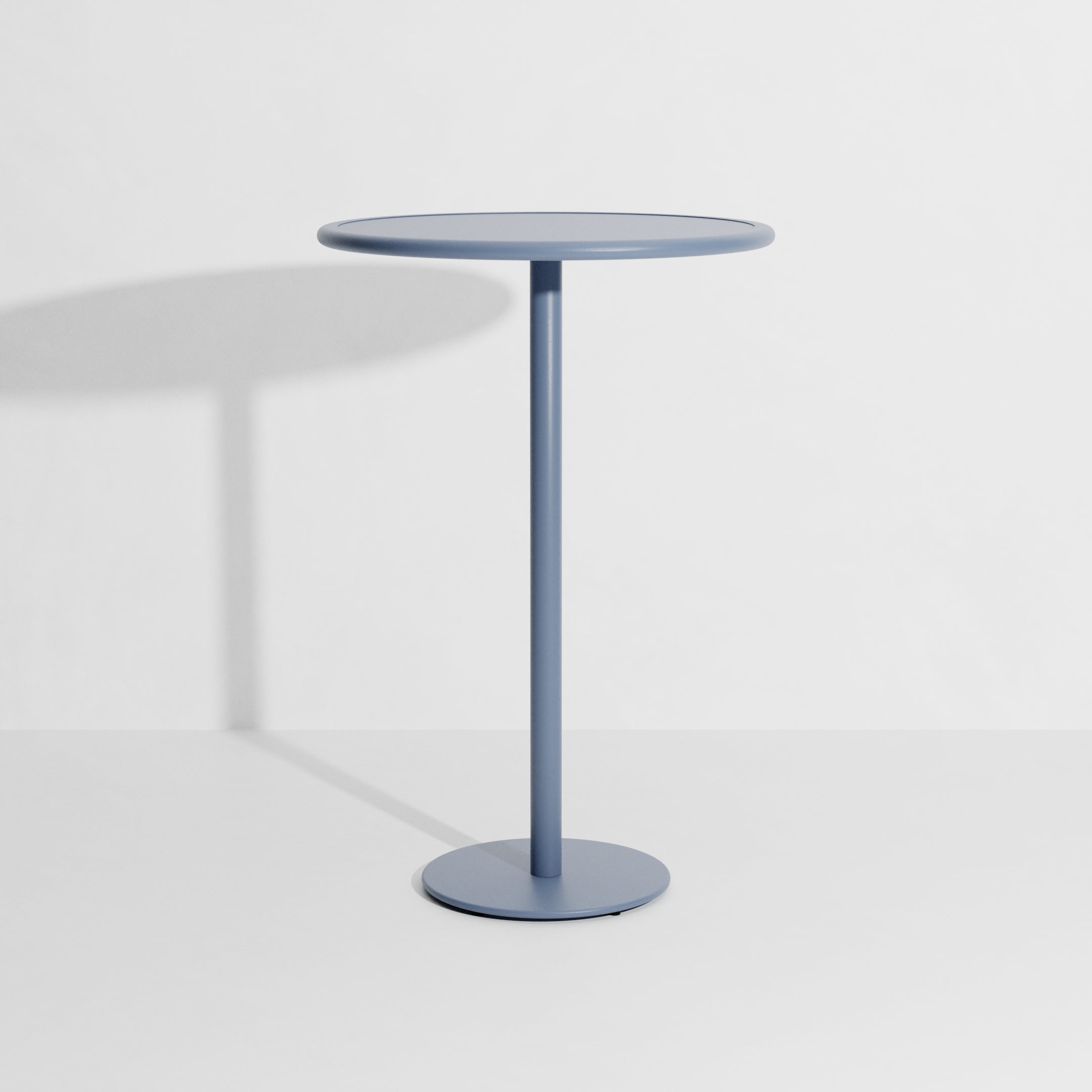 WEEK-END Round Garden Table in Dove Blue