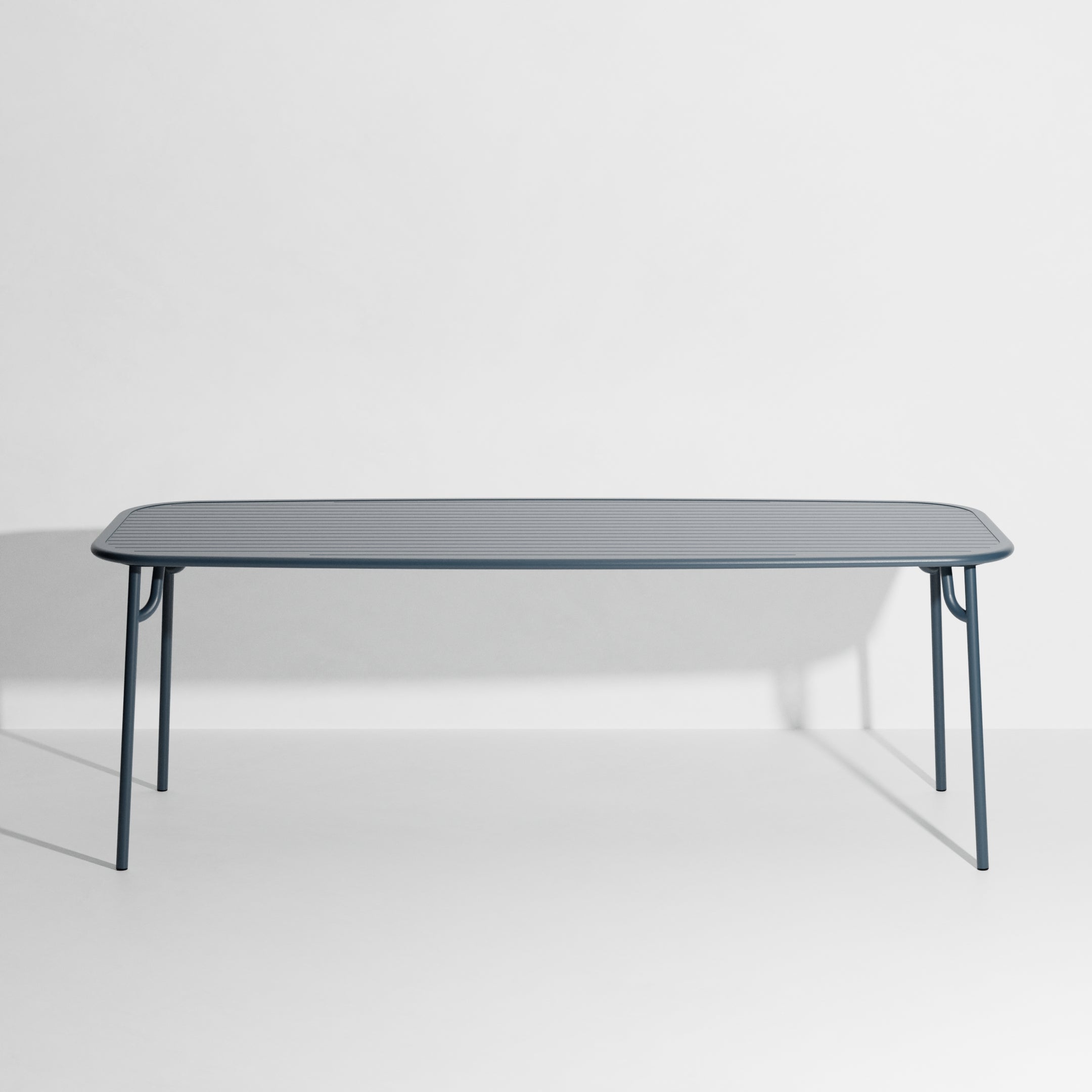 WEEK-END garden table in gray-blue