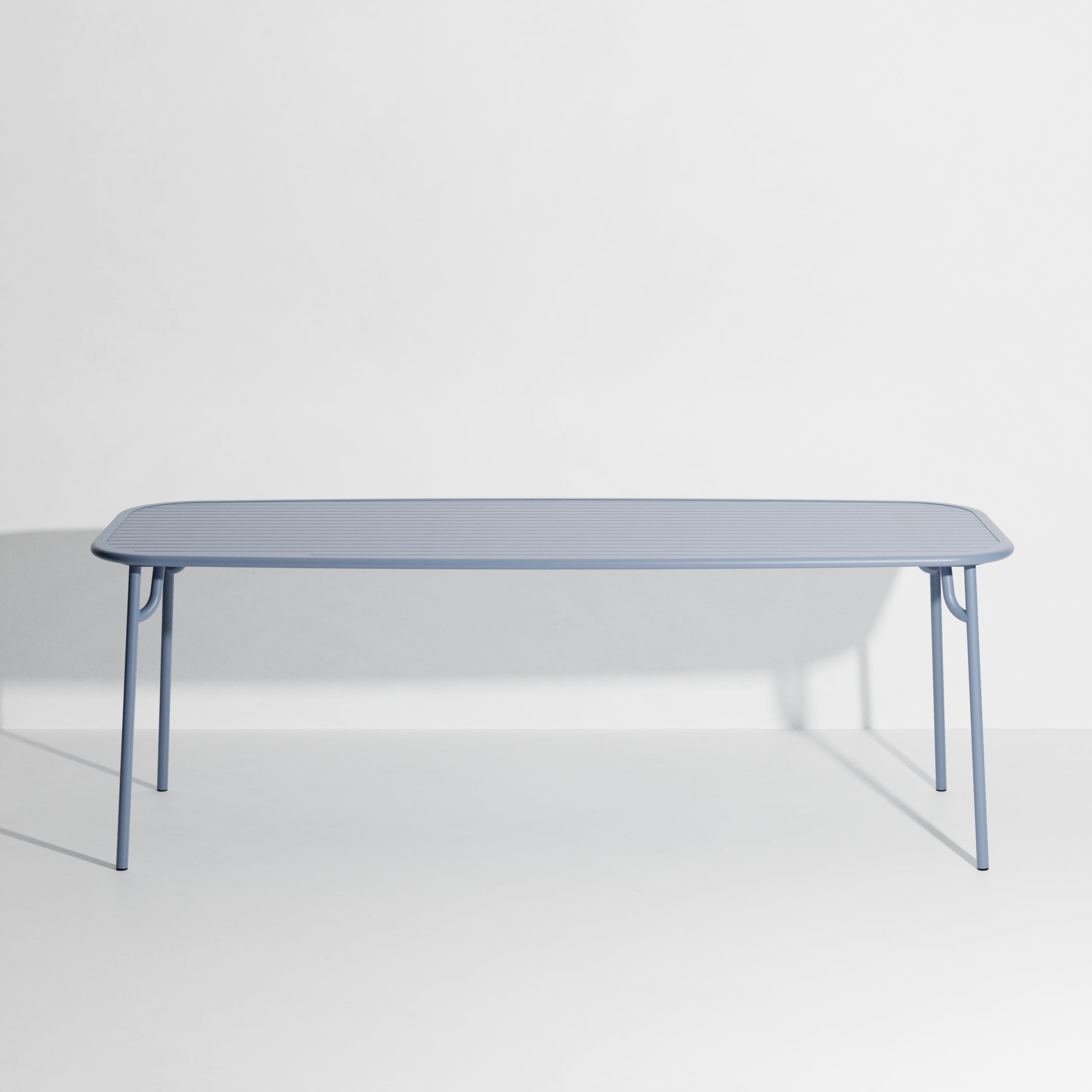 WEEK-END garden table in dove blue