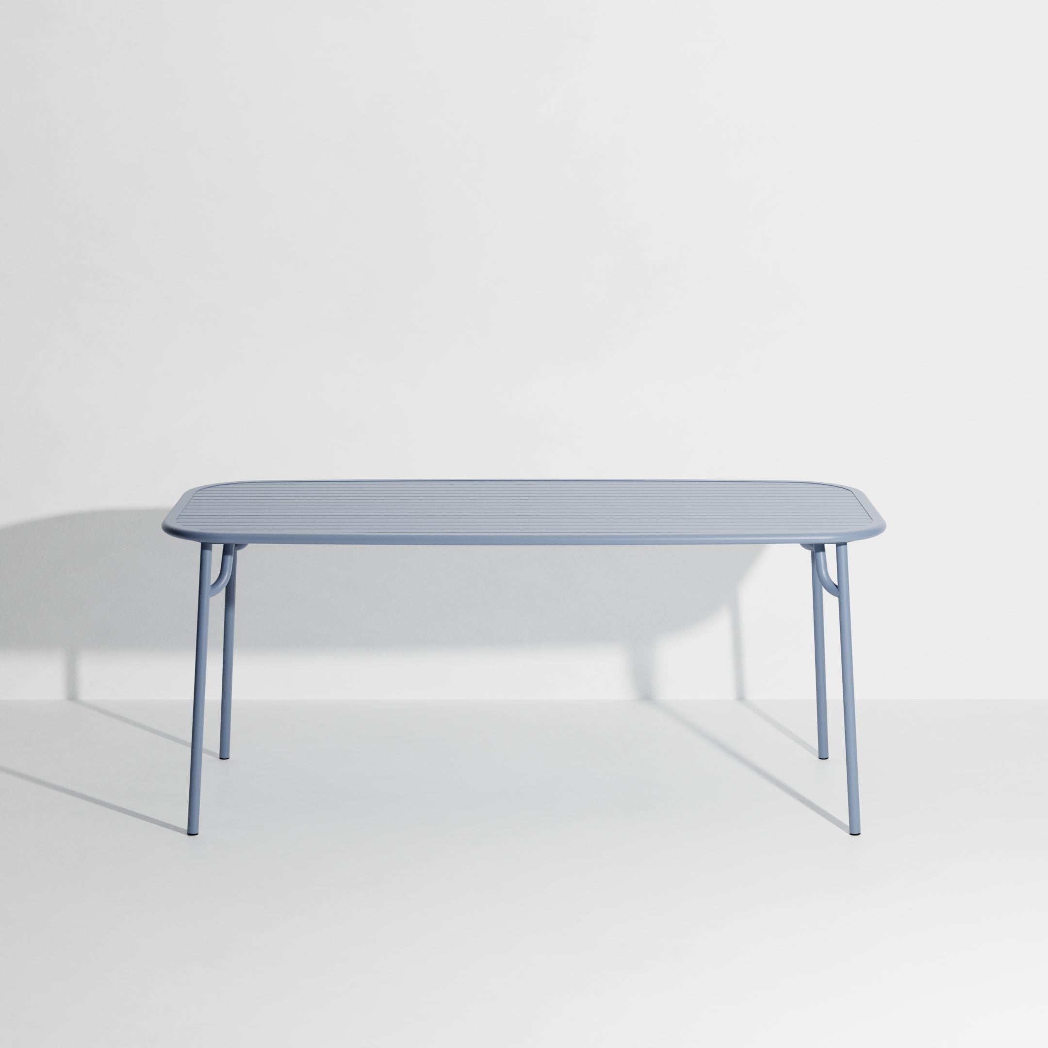 WEEK-END garden table in dove blue