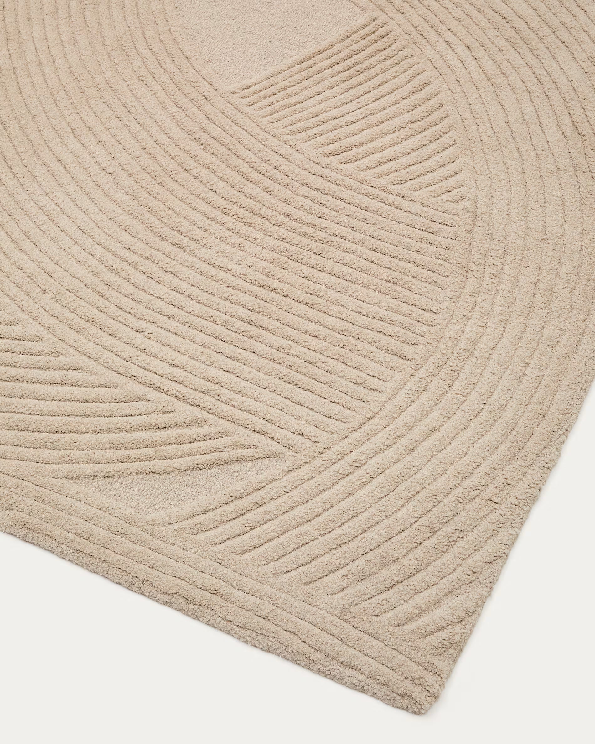 DOMM cream rug