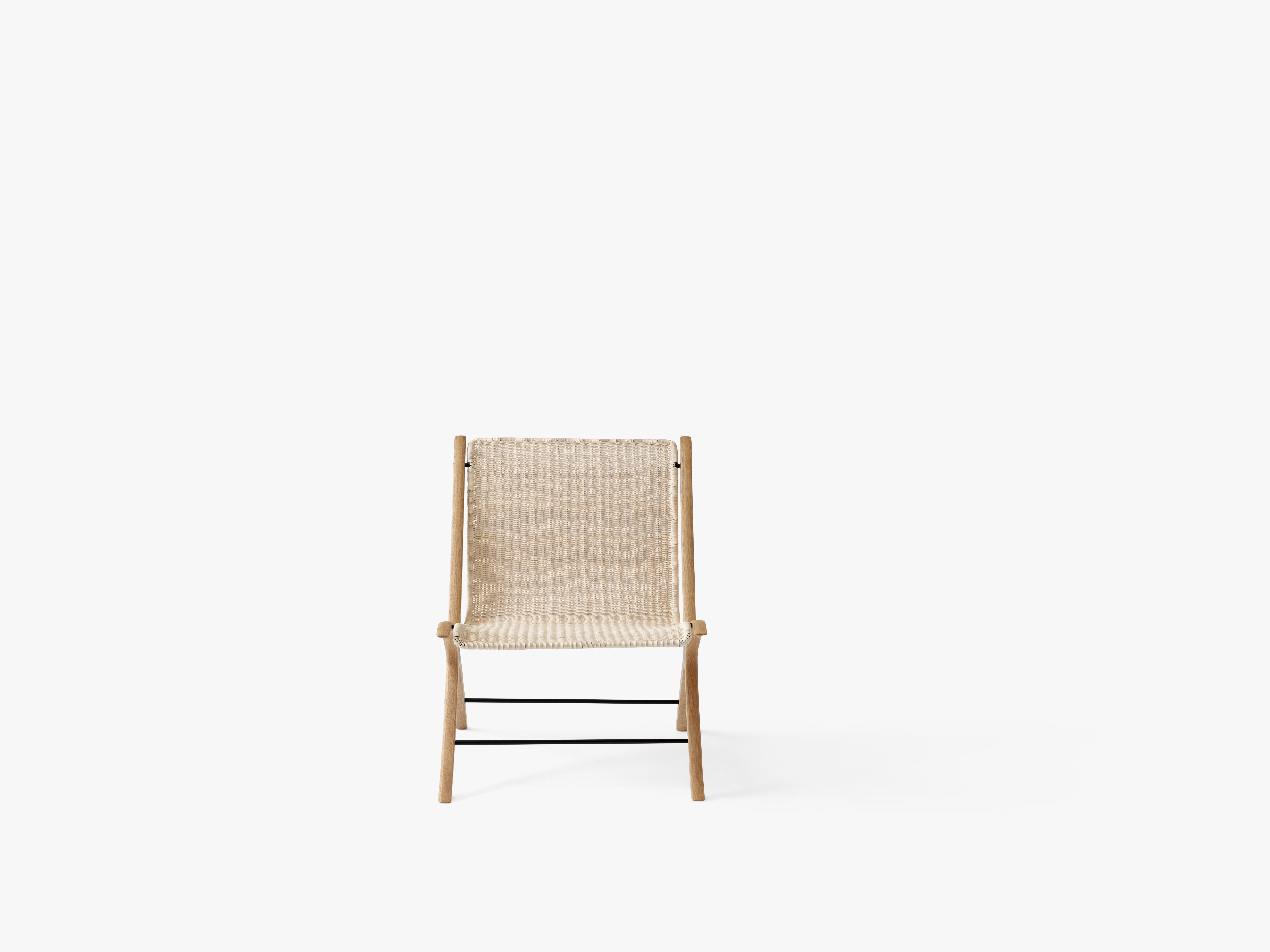 Chair X HM10 rattan seat with wooden base