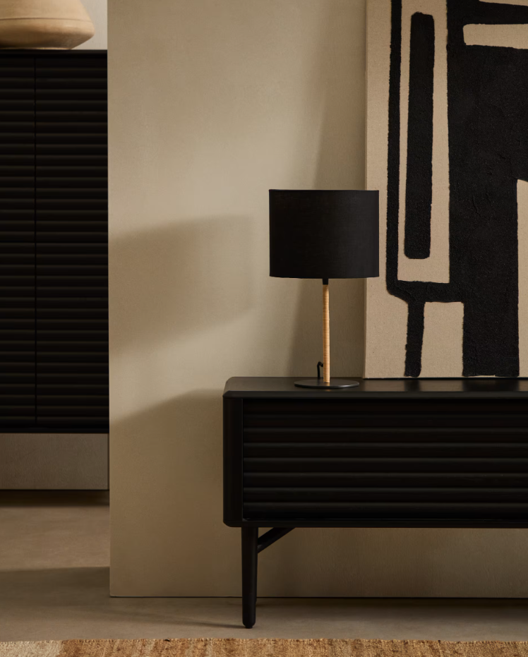 Pina black table lamp