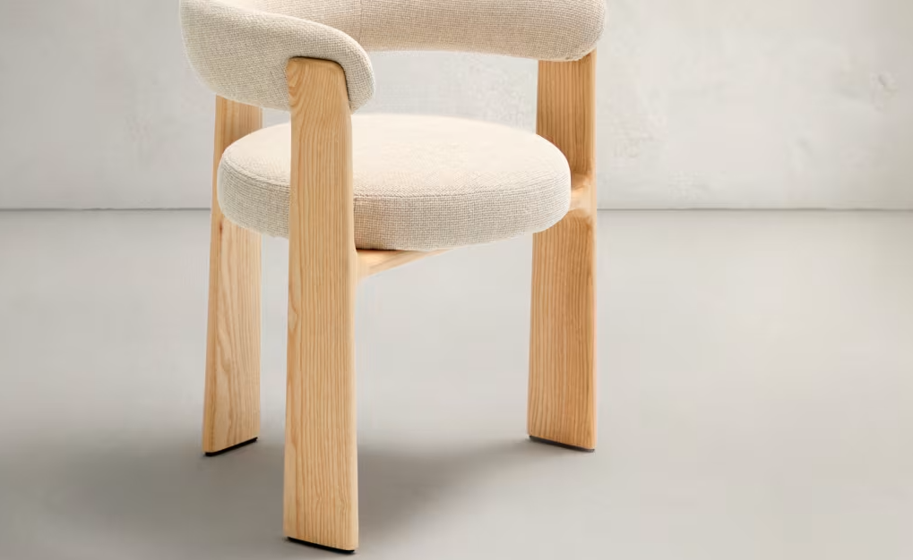GRANITE armchair in beige chenille with an ash base