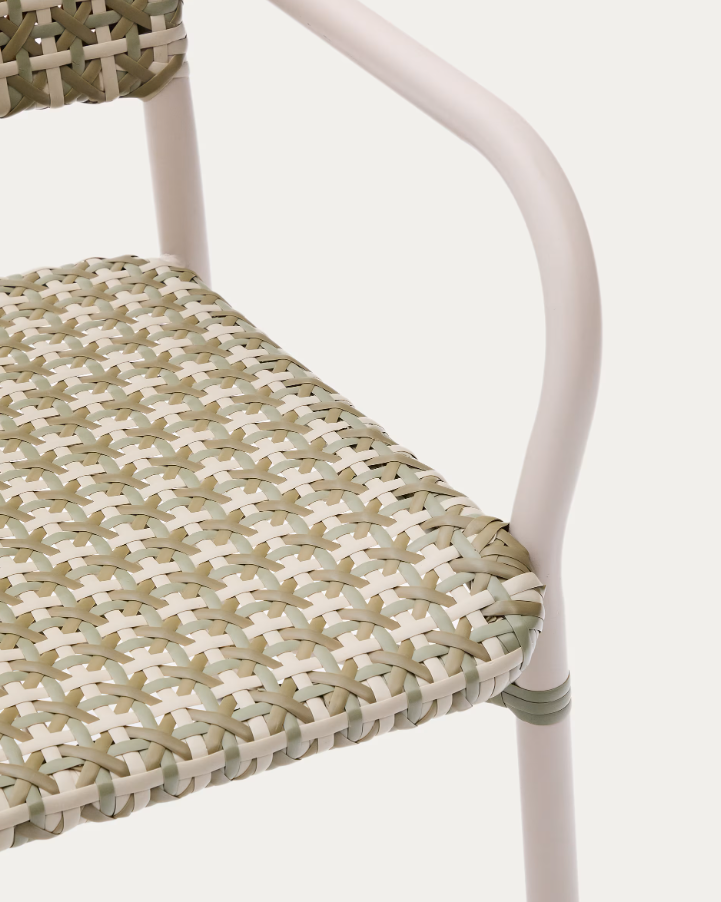 Tuccia Rattan garden chair with an aluminum base [Julia]