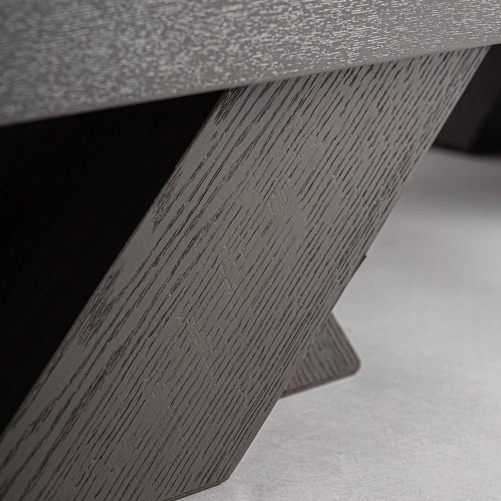RIZE Chest of Drawers in Dark Oak Wood