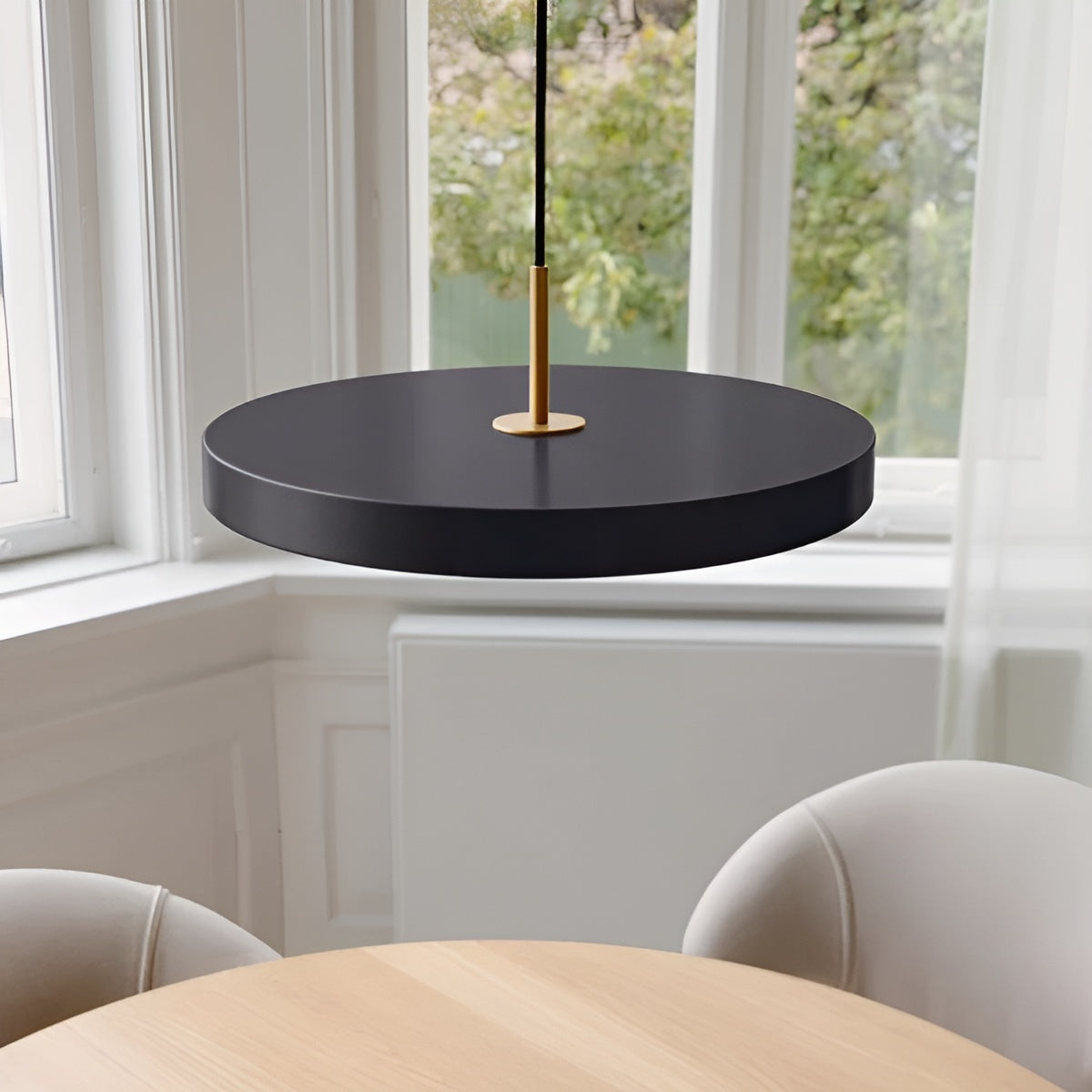 ASTERIA PLUS pendant lamp in anthracite with a gold insert