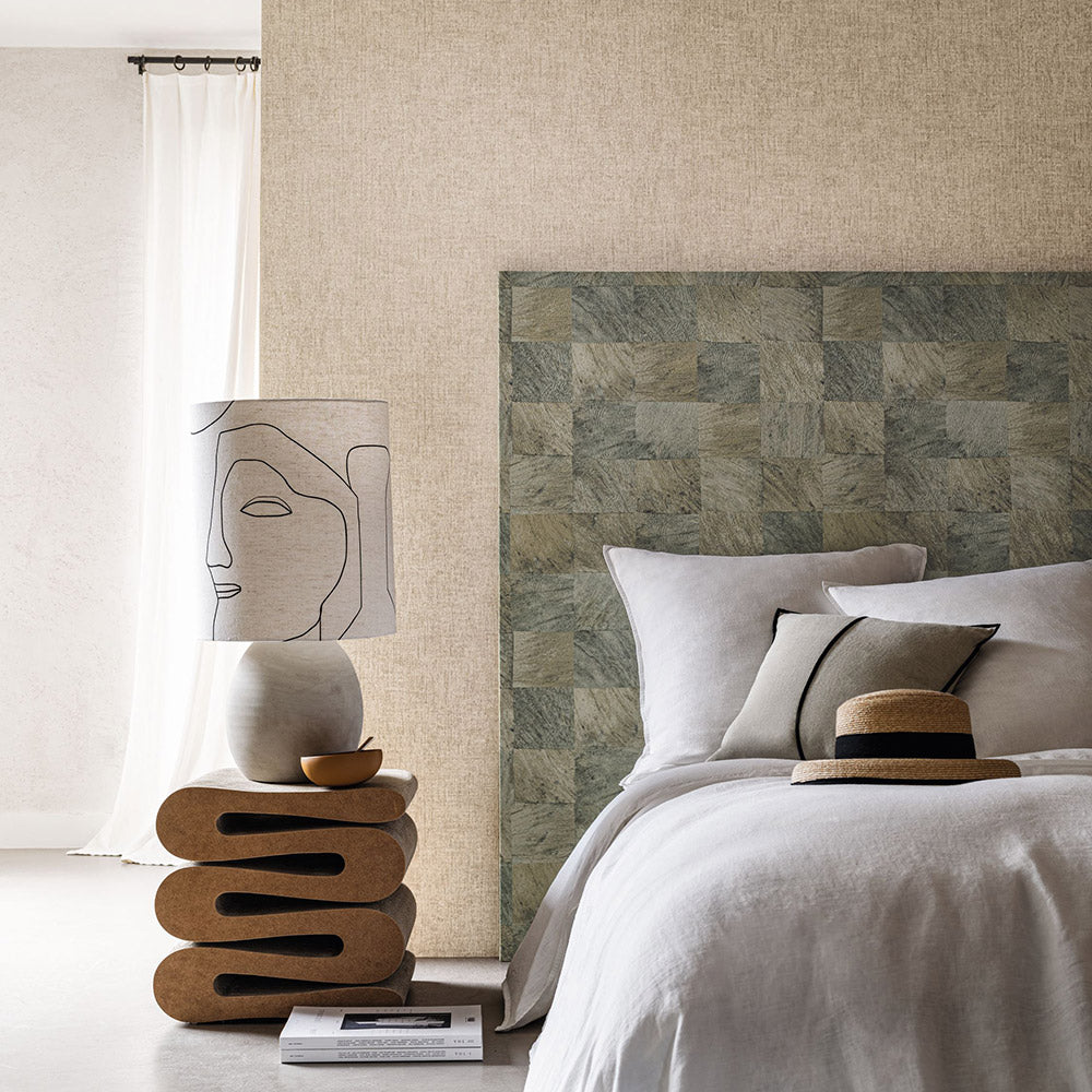 Textured wallpaper with a geometric wood-like pattern ABALE - EMERAUGE emerald
