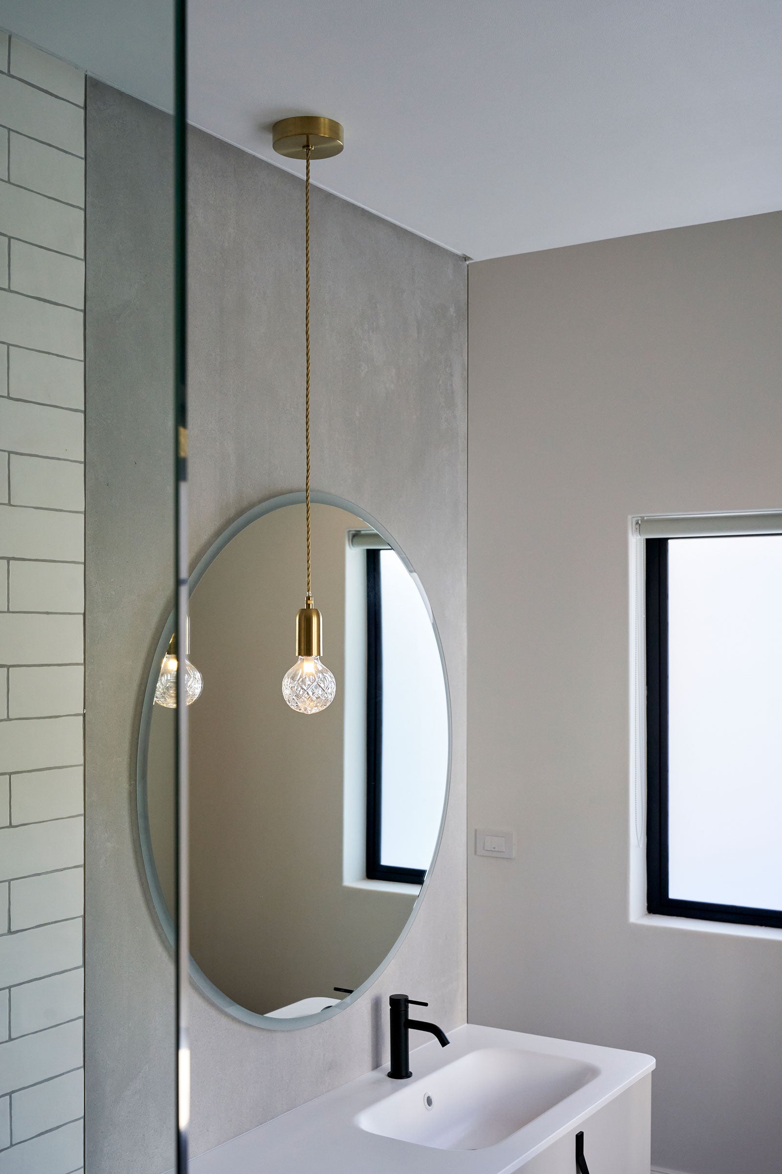CRYSTAL BULB pendant lamp with matte crystal glass and chrome finish.