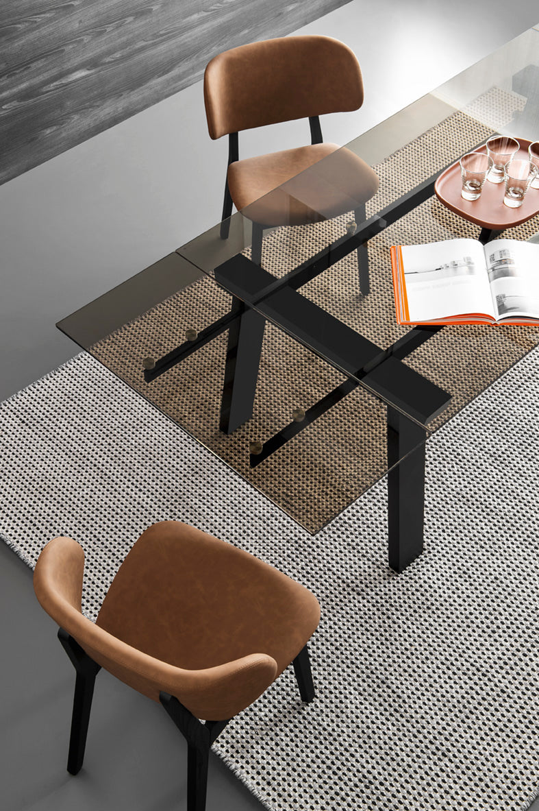 CLAIRE Chair brown with black wooden base