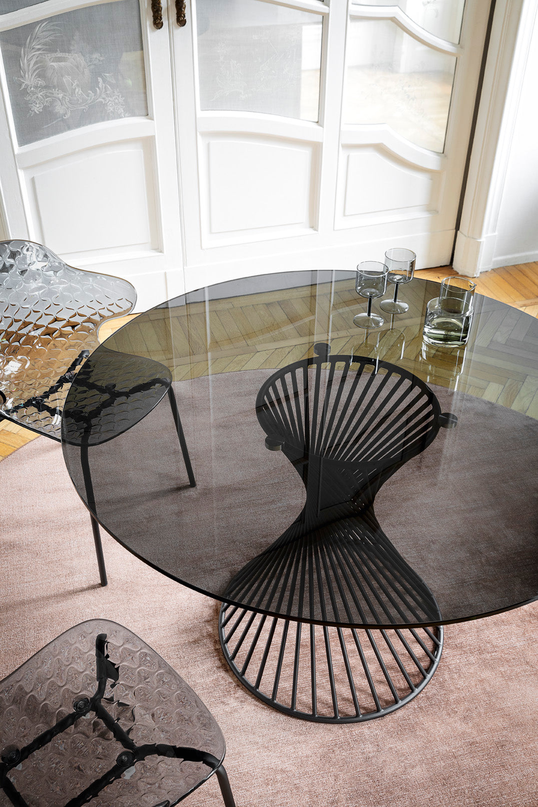 VORTEX Round Table with Glass Top and Black Base