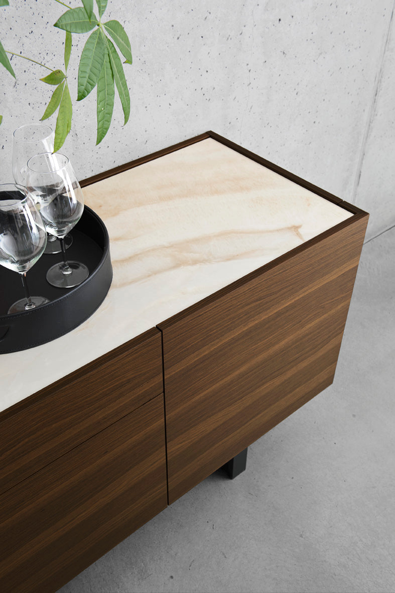 HORIZON Chest of Drawers dark wood with cream top