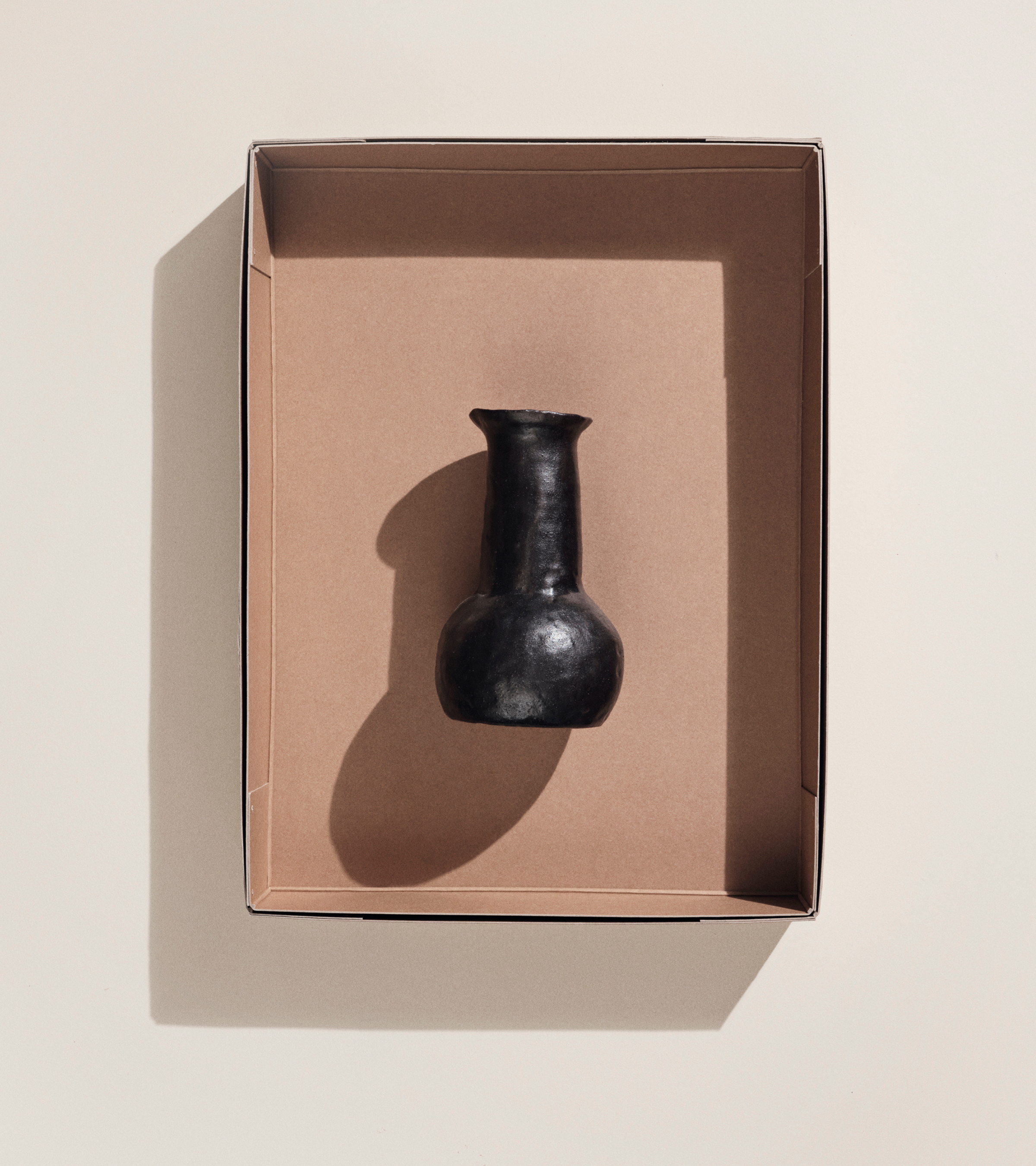 DORO BOTTLE Vase dunkelbraun