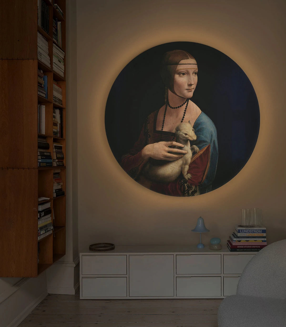 Wall Lamp DOTS LIGHTING - LADY WITH AN ERMINE black