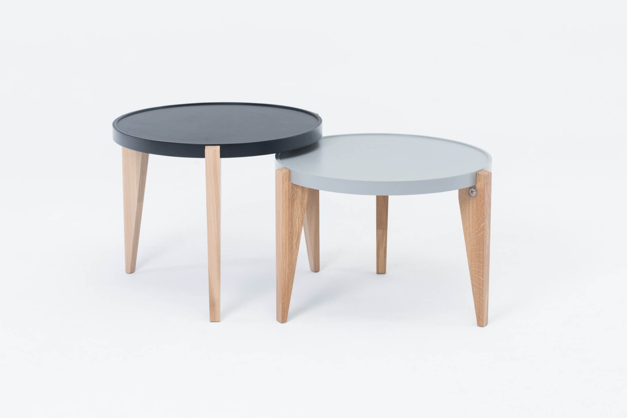 BONTRI table with black top and wooden base
