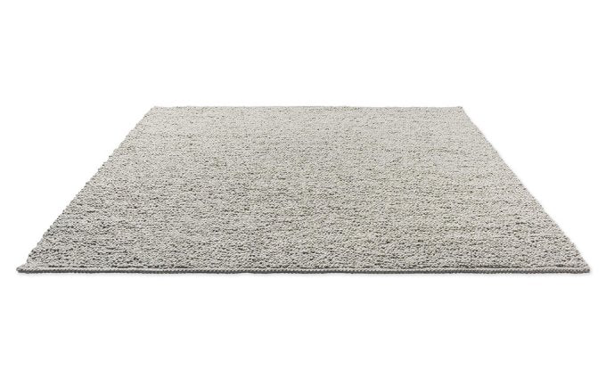 Gray bond rug