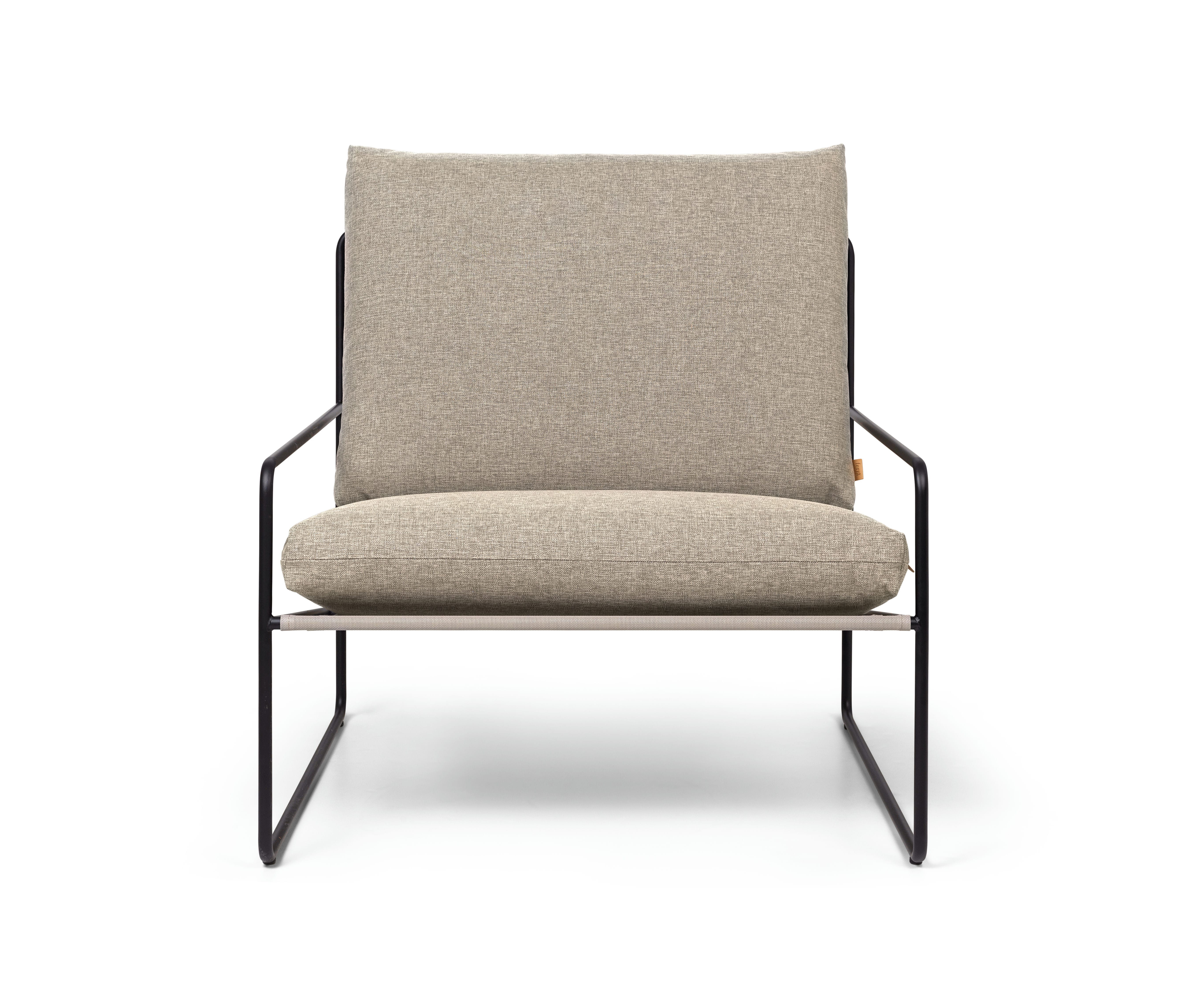 Desert beige external armchair with a black base