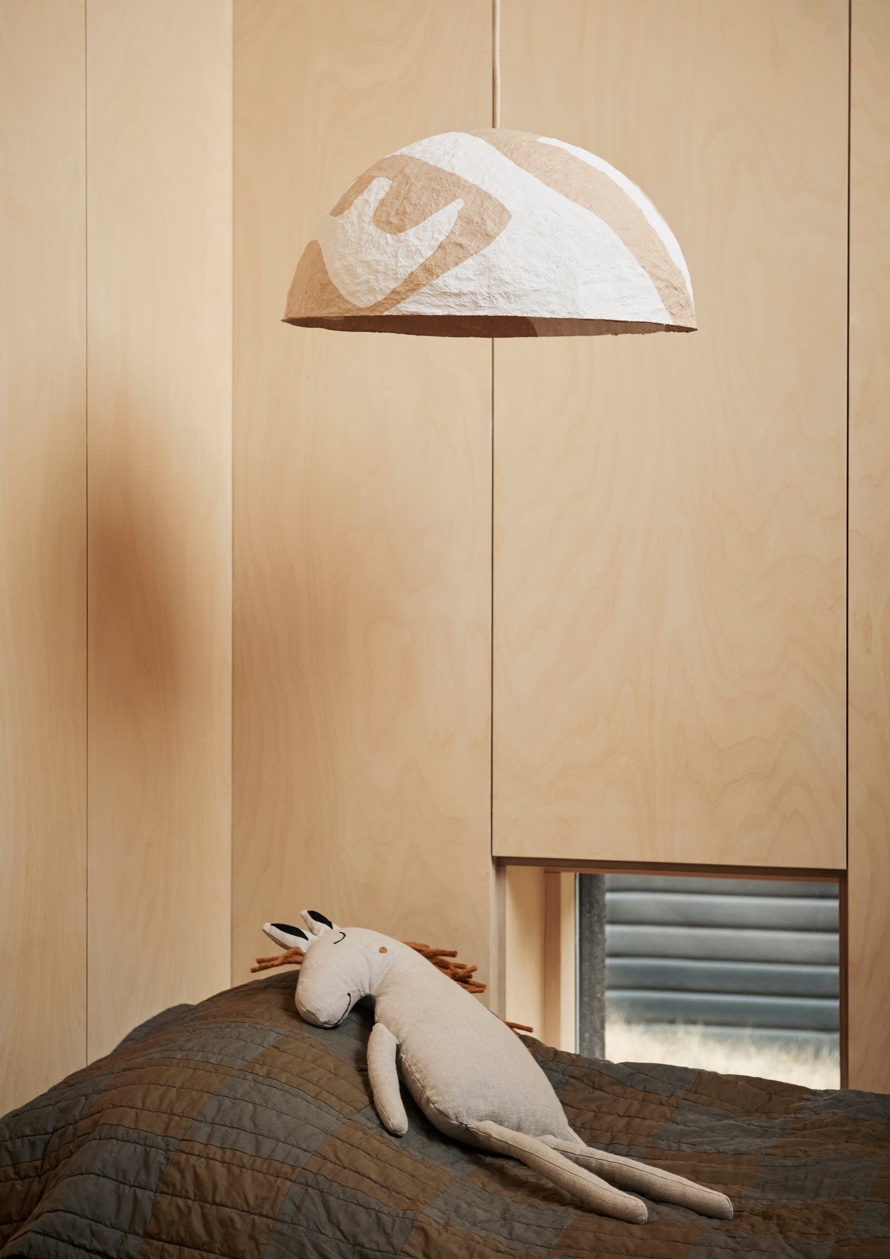 Half Dome-Cave lampshade beige with white