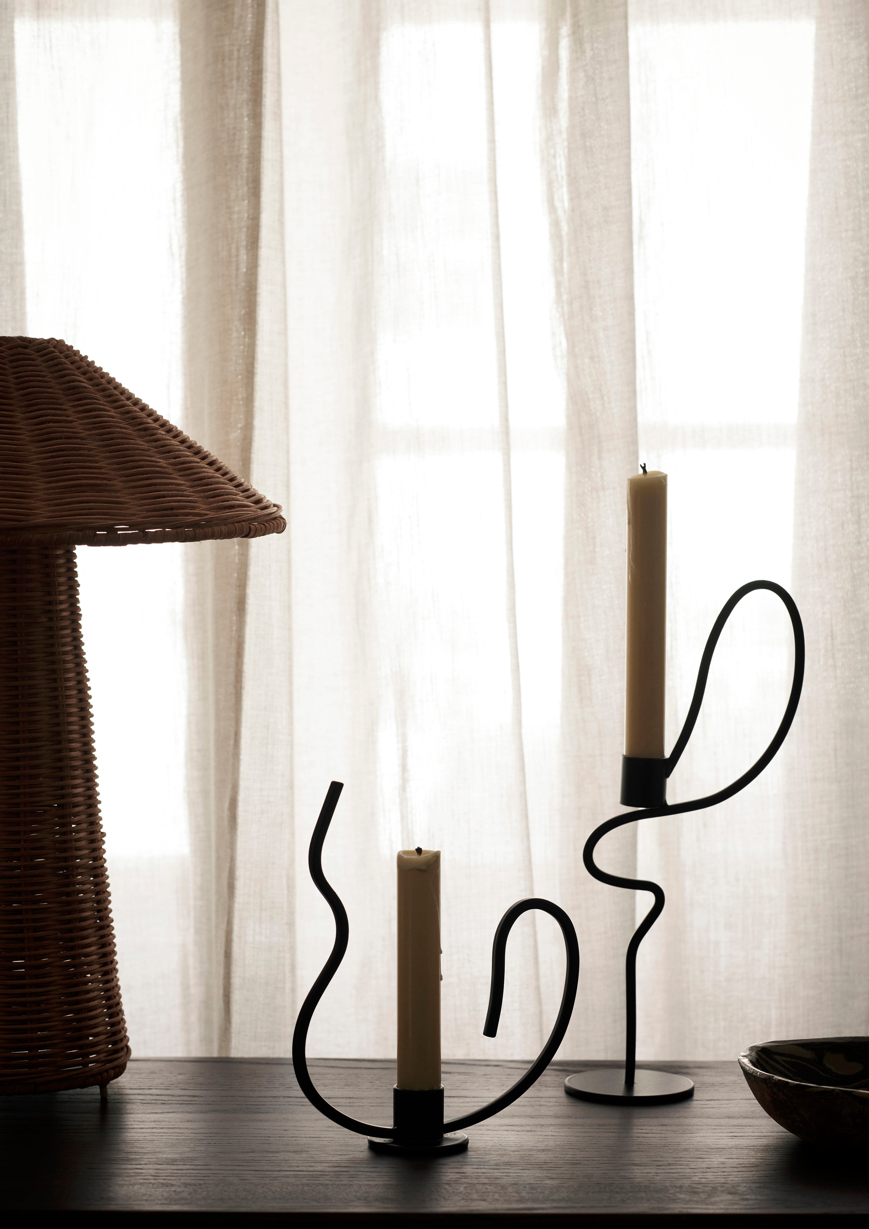 Valse candlestick black