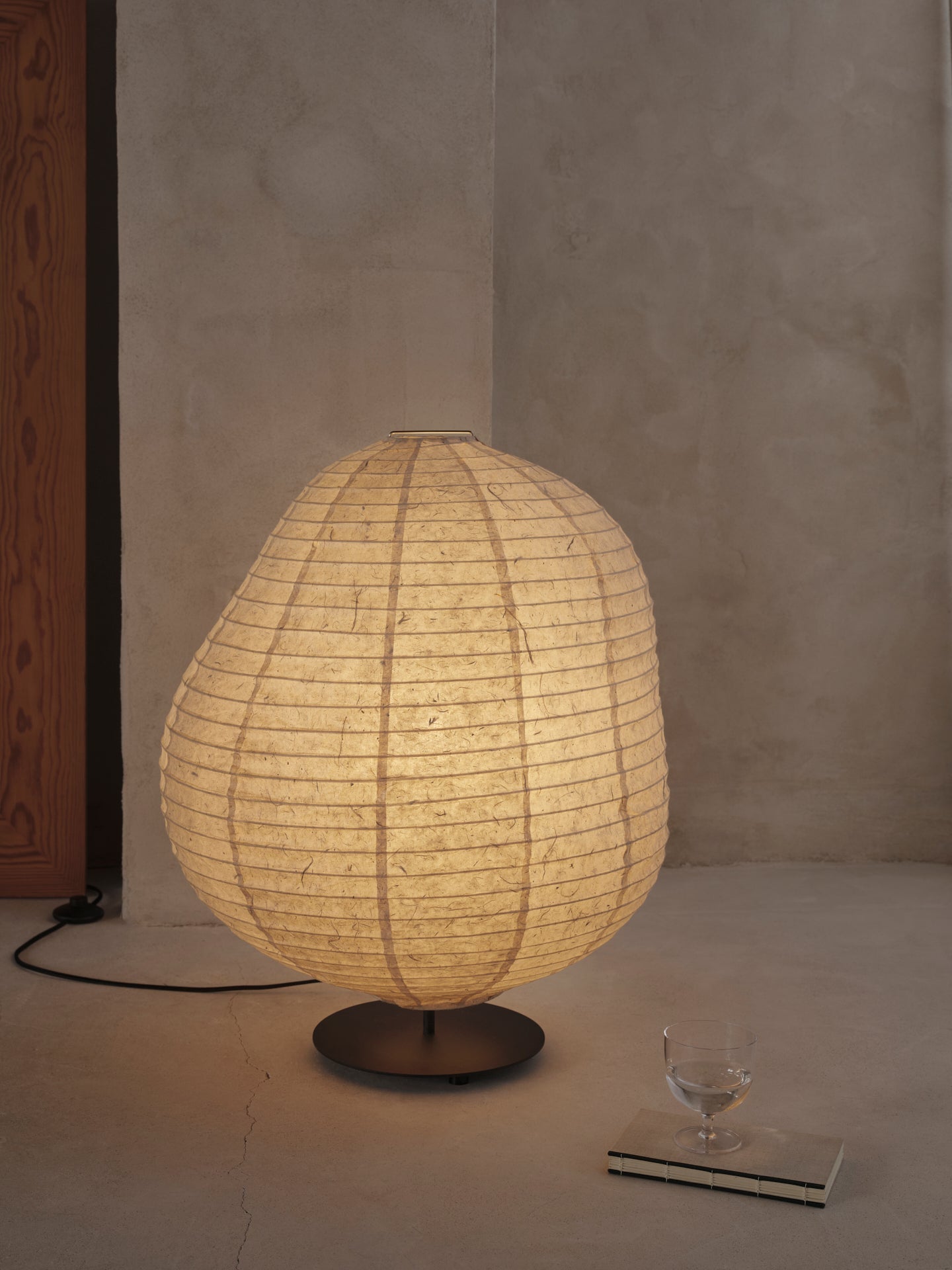 Kurbis low floor lamp Paper Washi