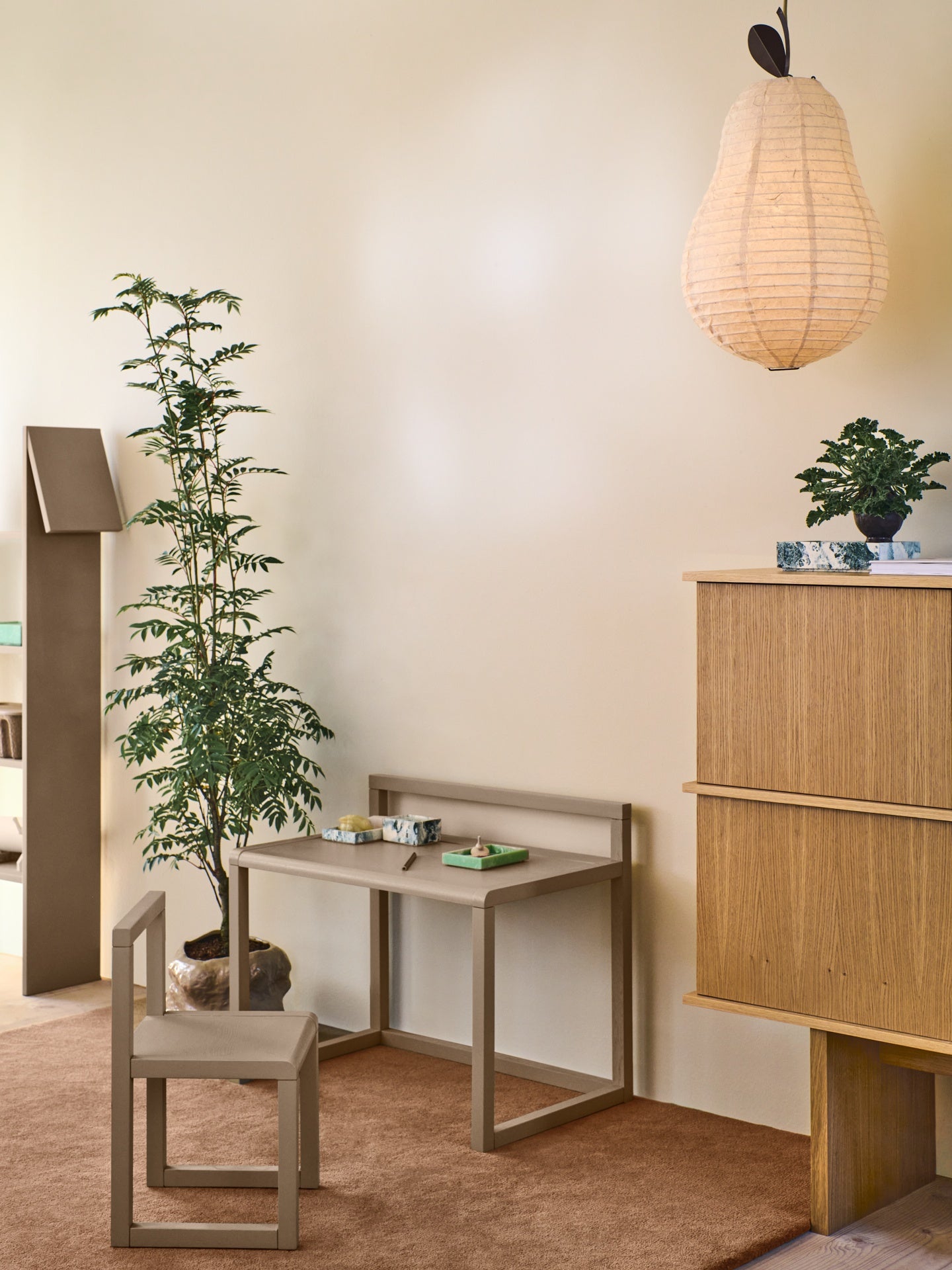 Lampe PEAR cremeweiß