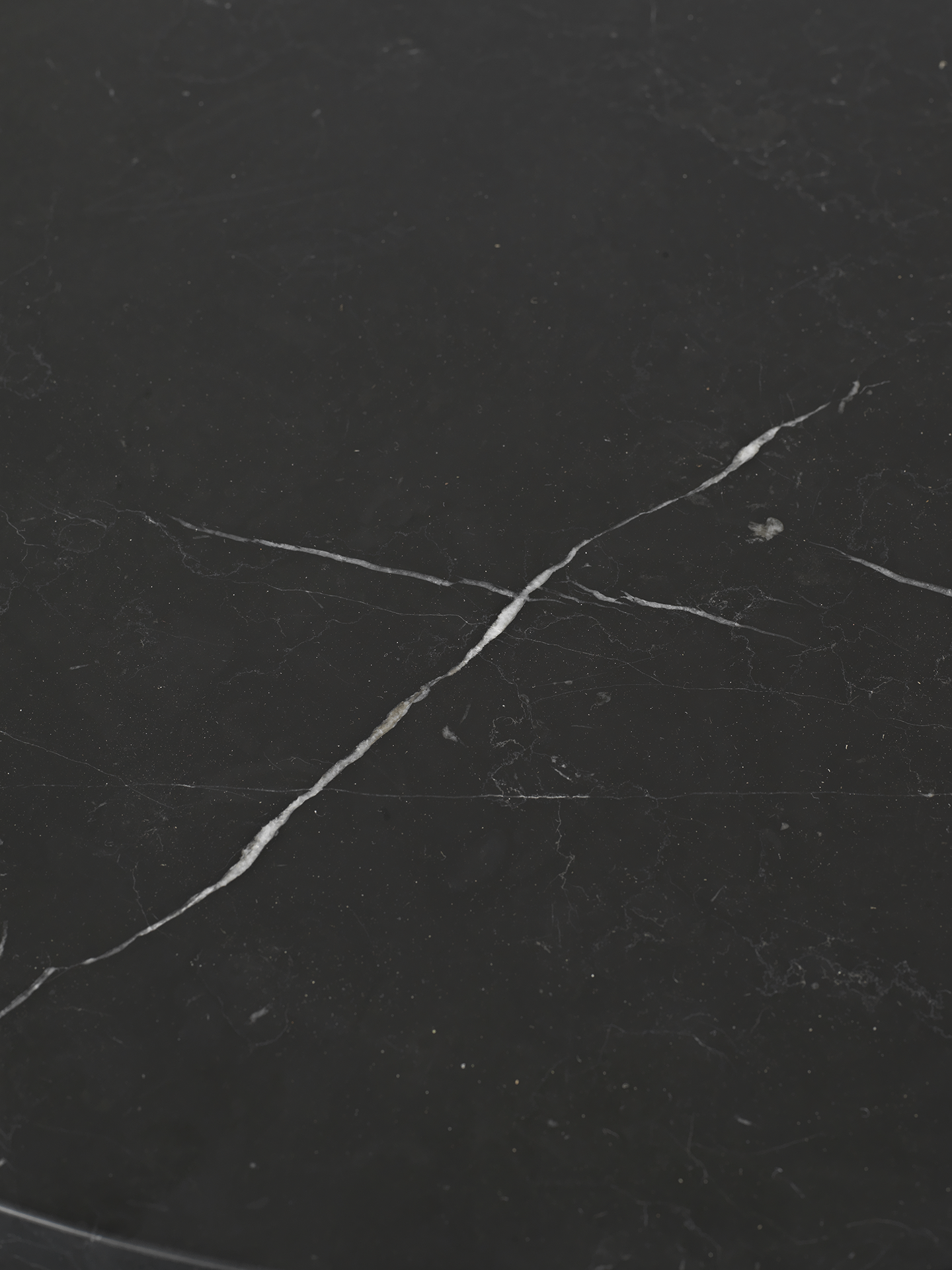Taula coffee table black marble