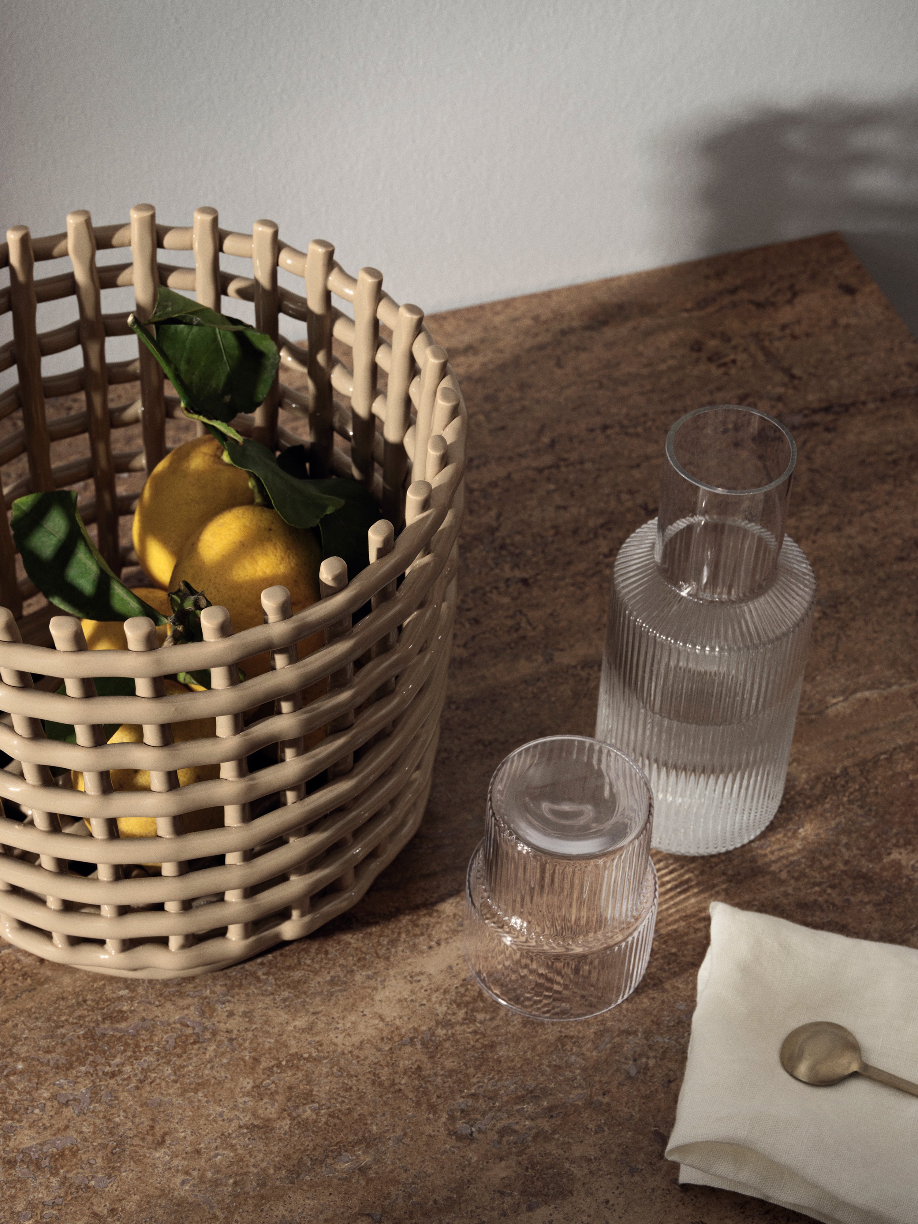 Ceramic basket Basket beige