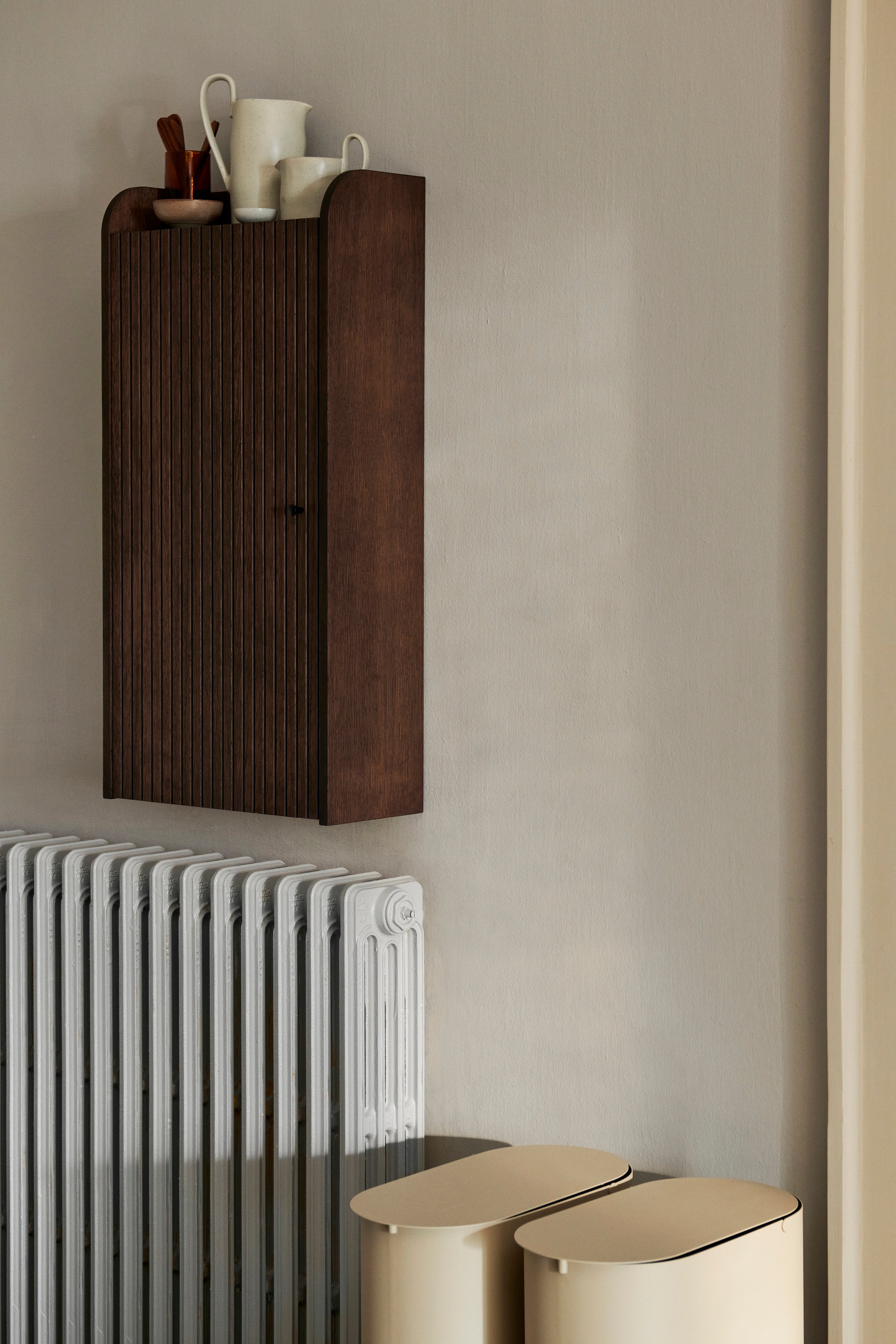 SILL wall cabinet dark brown oak veneer