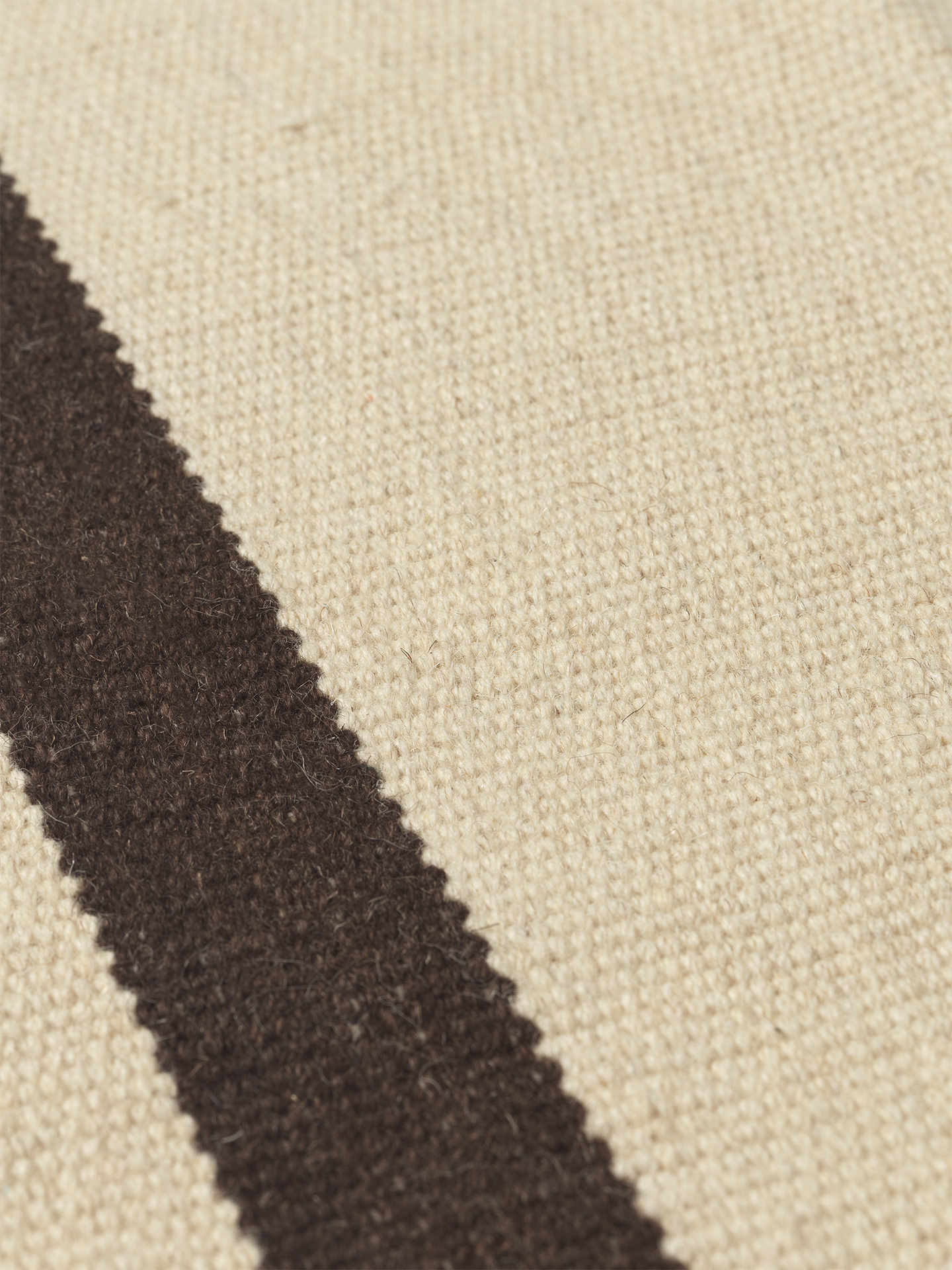 CALM KELIM rug in off-white with brown