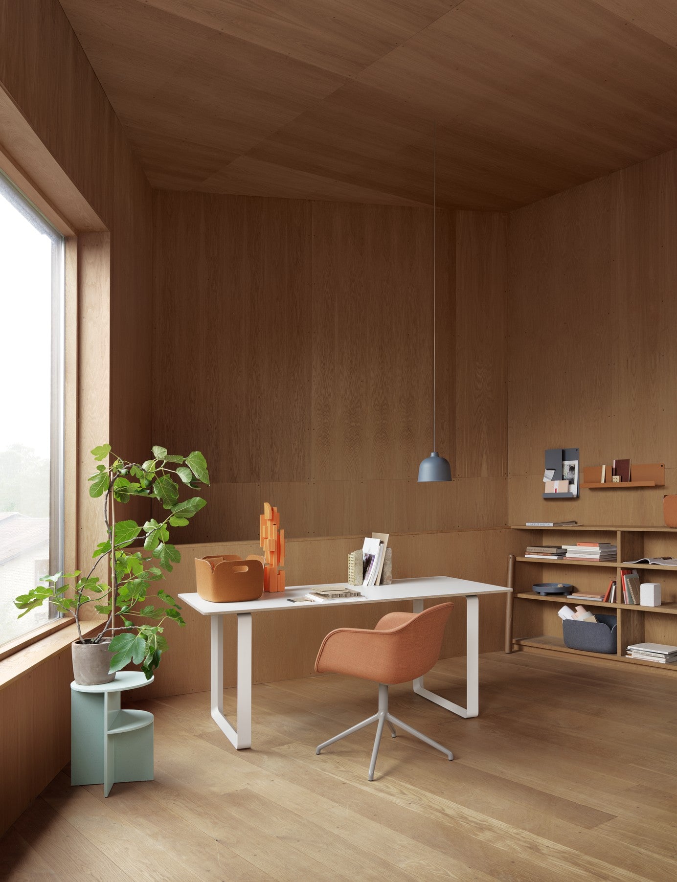 Personalized FIBER Armchair with Armrests