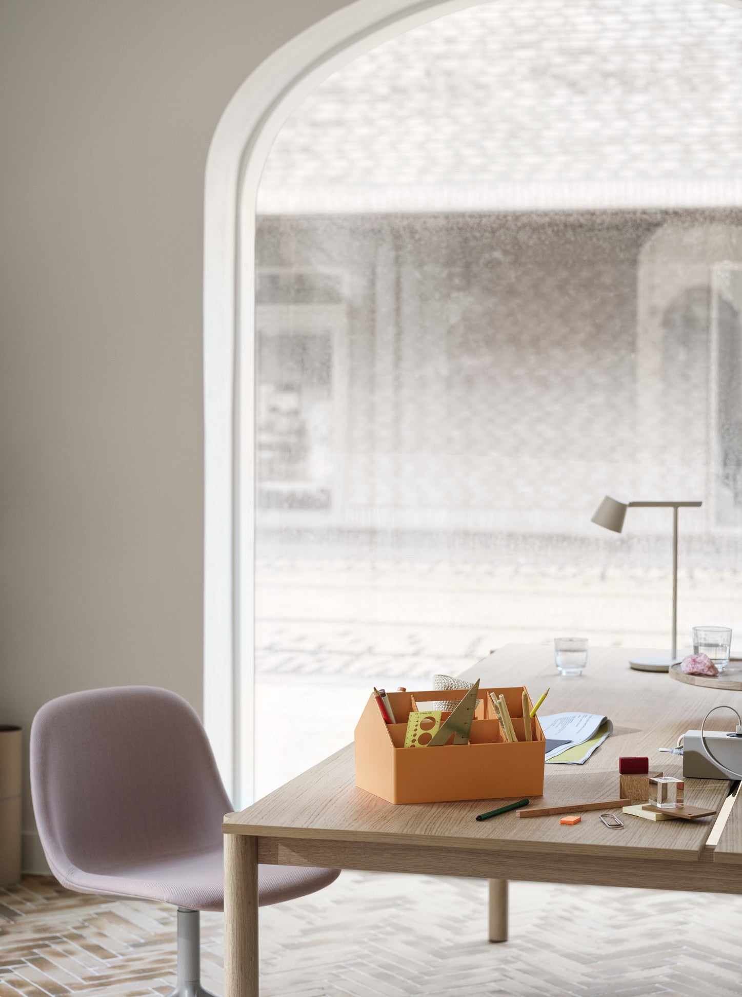 TIP gray office lamp