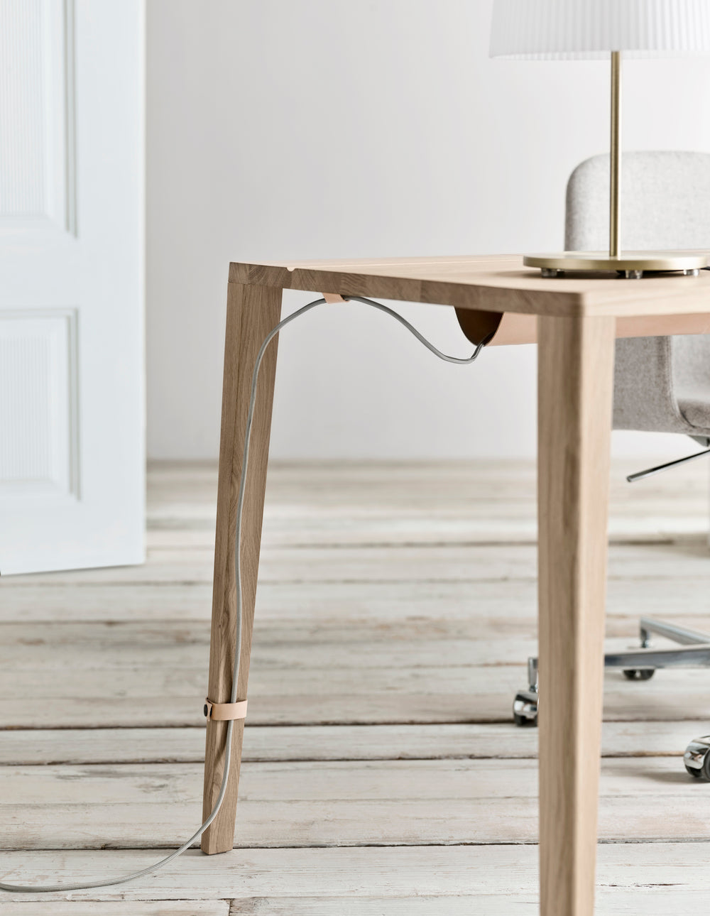 Graceful desk dark oak wood