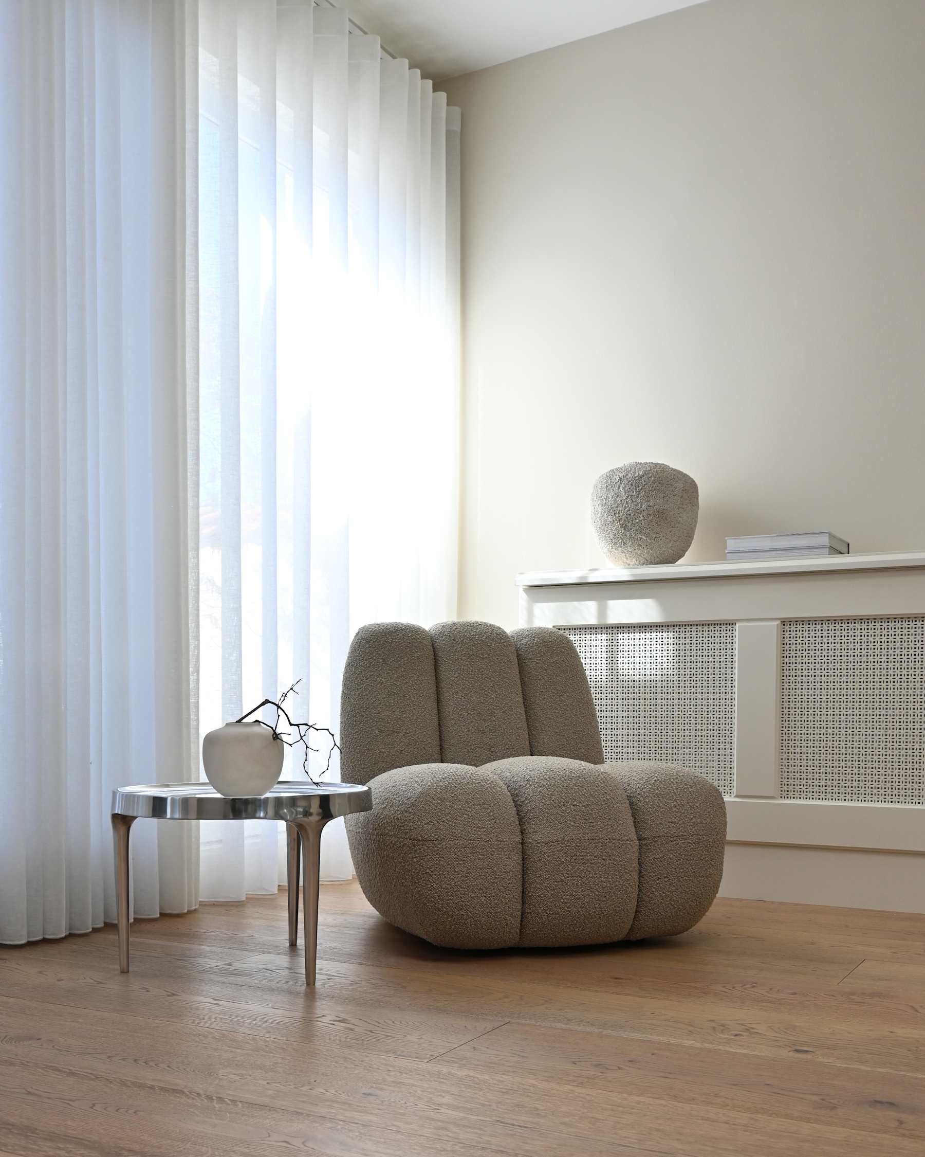 TOE HAIR BOICLé armchair beige [Klaudia]