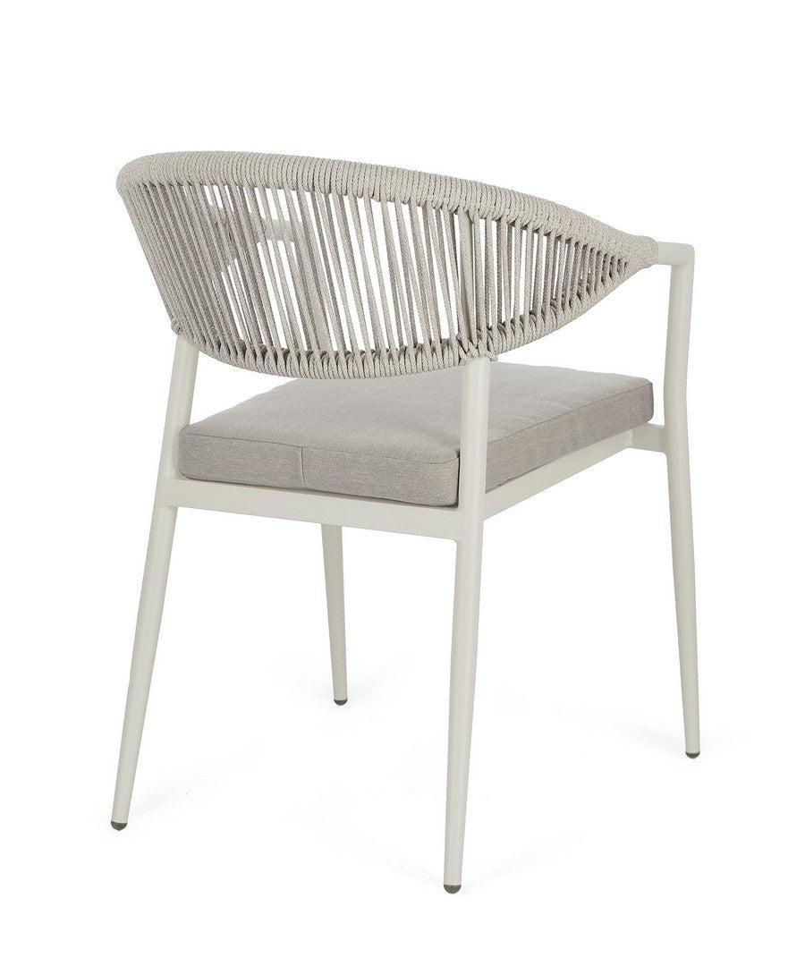 MILLOR beige outdoor chair