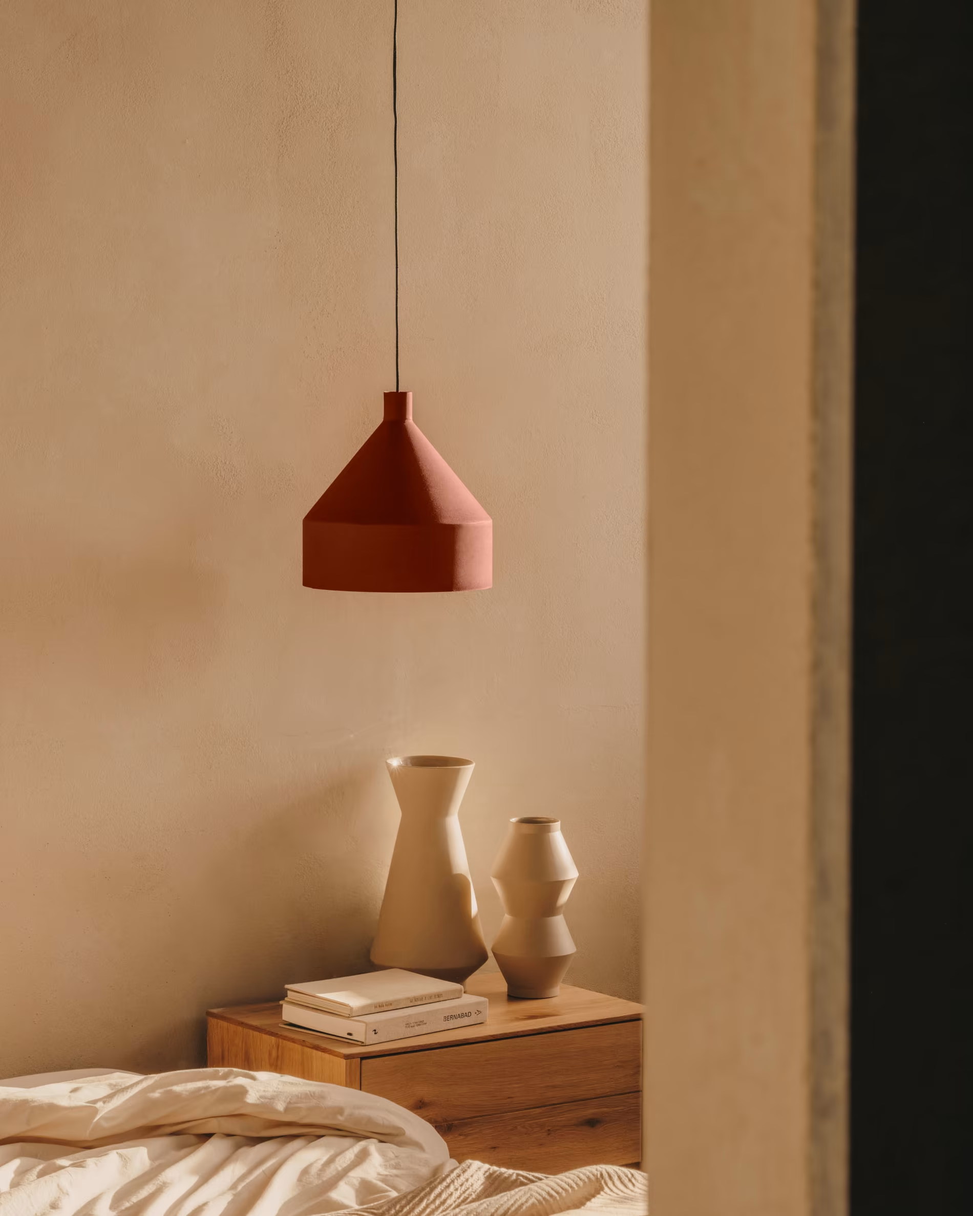 Lampa wisząca PERALTA terakotowy La Forma    Eye on Design
