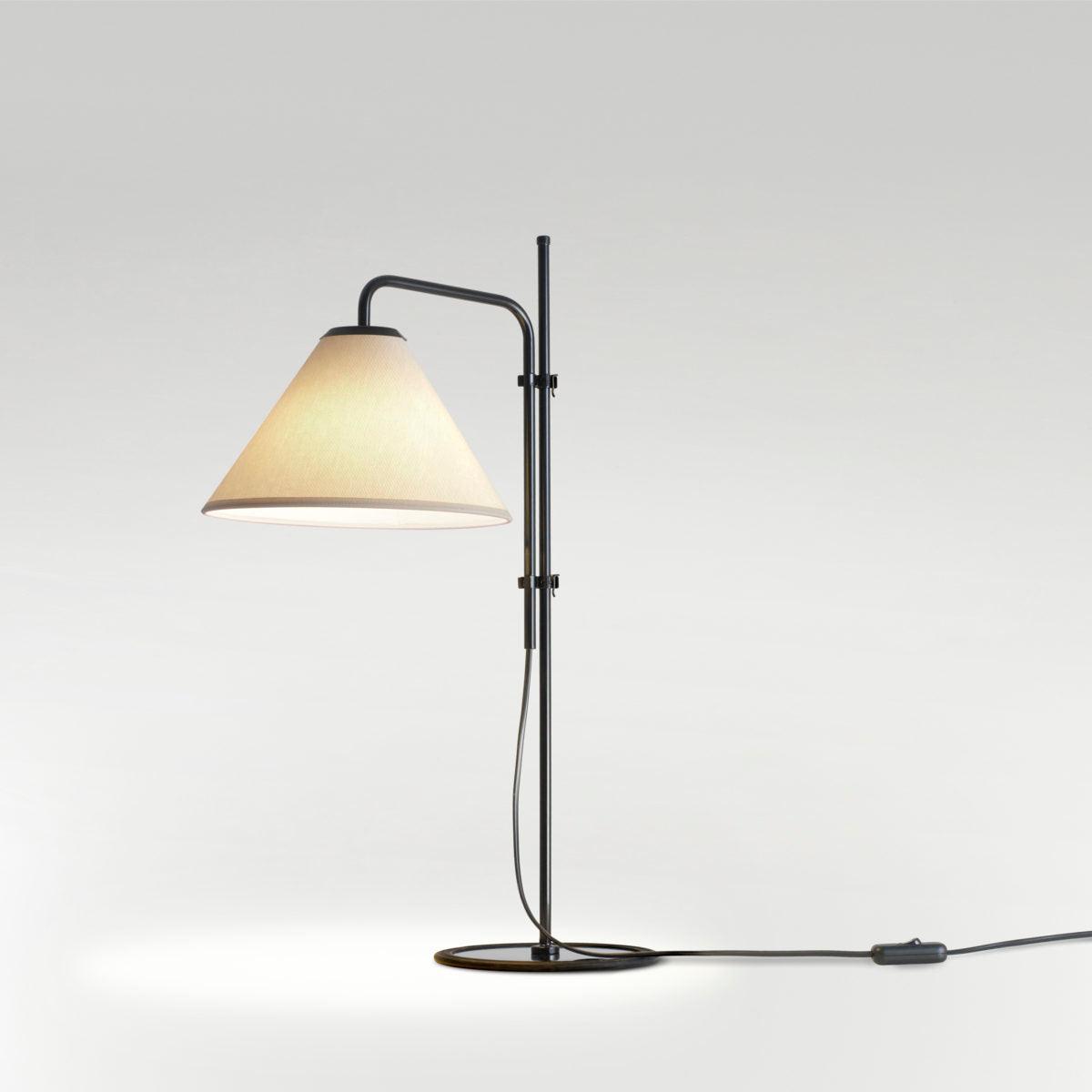 Lampa stołowa FUNICULI FABRIC piaskowy Marset    Eye on Design