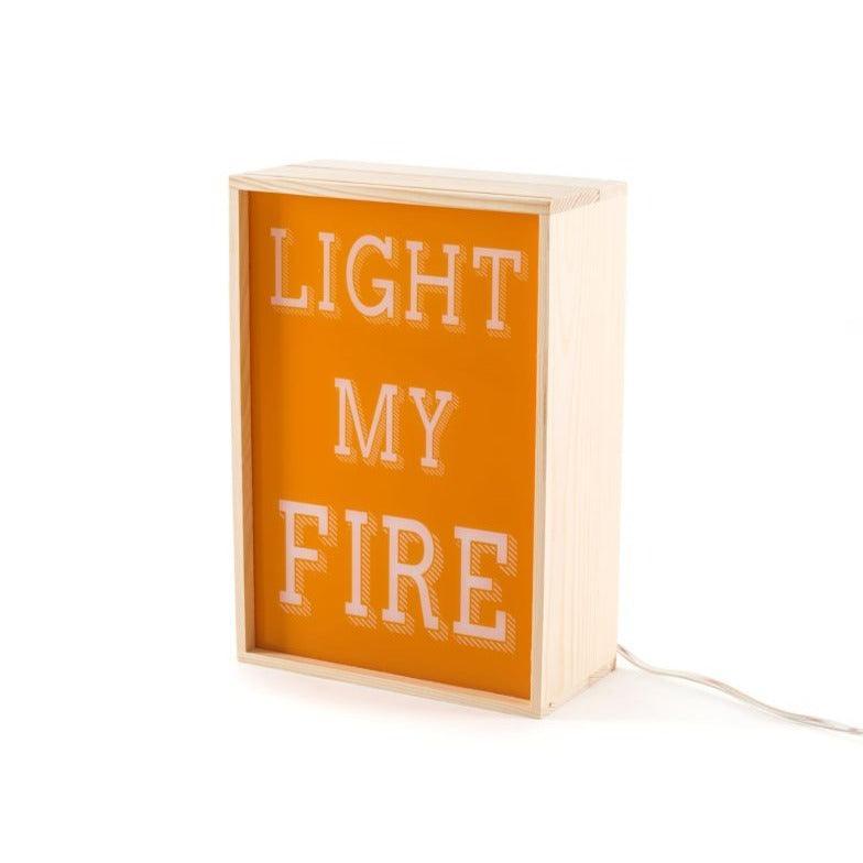 Lampa stołowa LIGHTHINK BOX LIGHT MY FIRE, I HAVE A DREAM, HAPPYNEST Seletti    Eye on Design