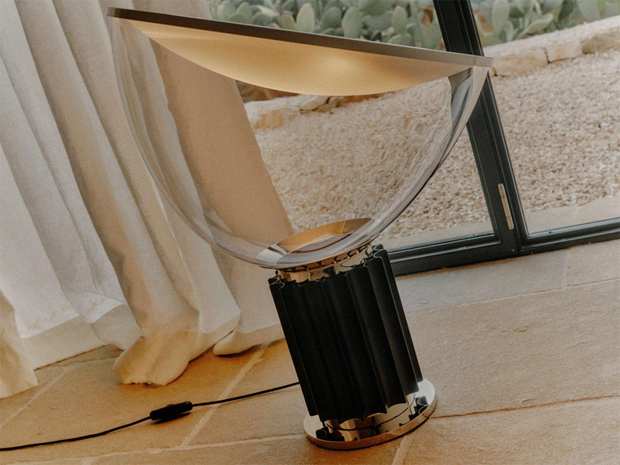 Lampa stołowa TACCIA czarny Flos    Eye on Design