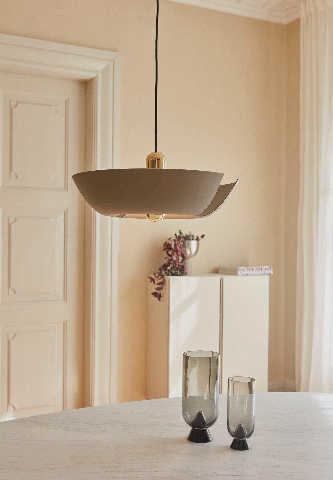 Lampa wisząca CYCNUS taupe AYTM    Eye on Design