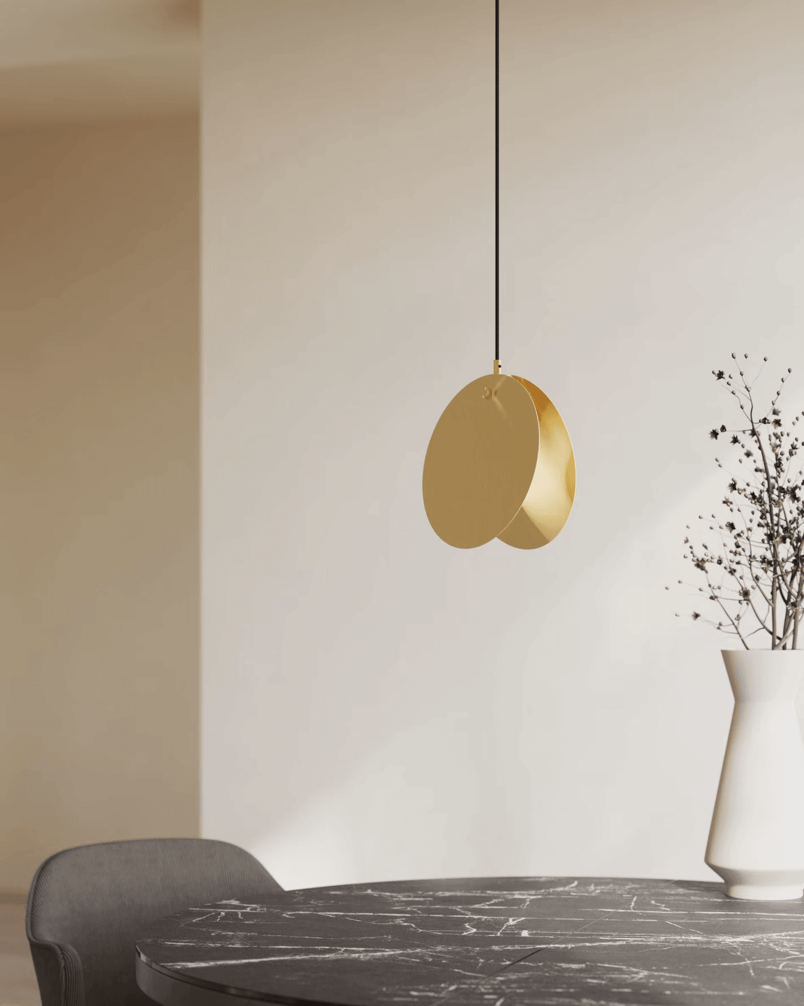 Lampa wisząca MONICA mosiężny La Forma    Eye on Design