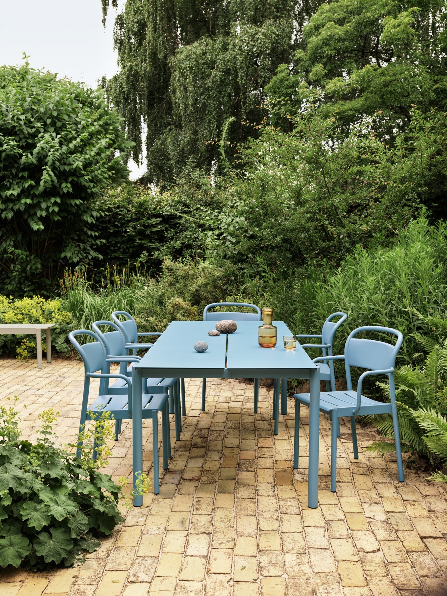 LINEAR Blue Steel Outdoor Armchair