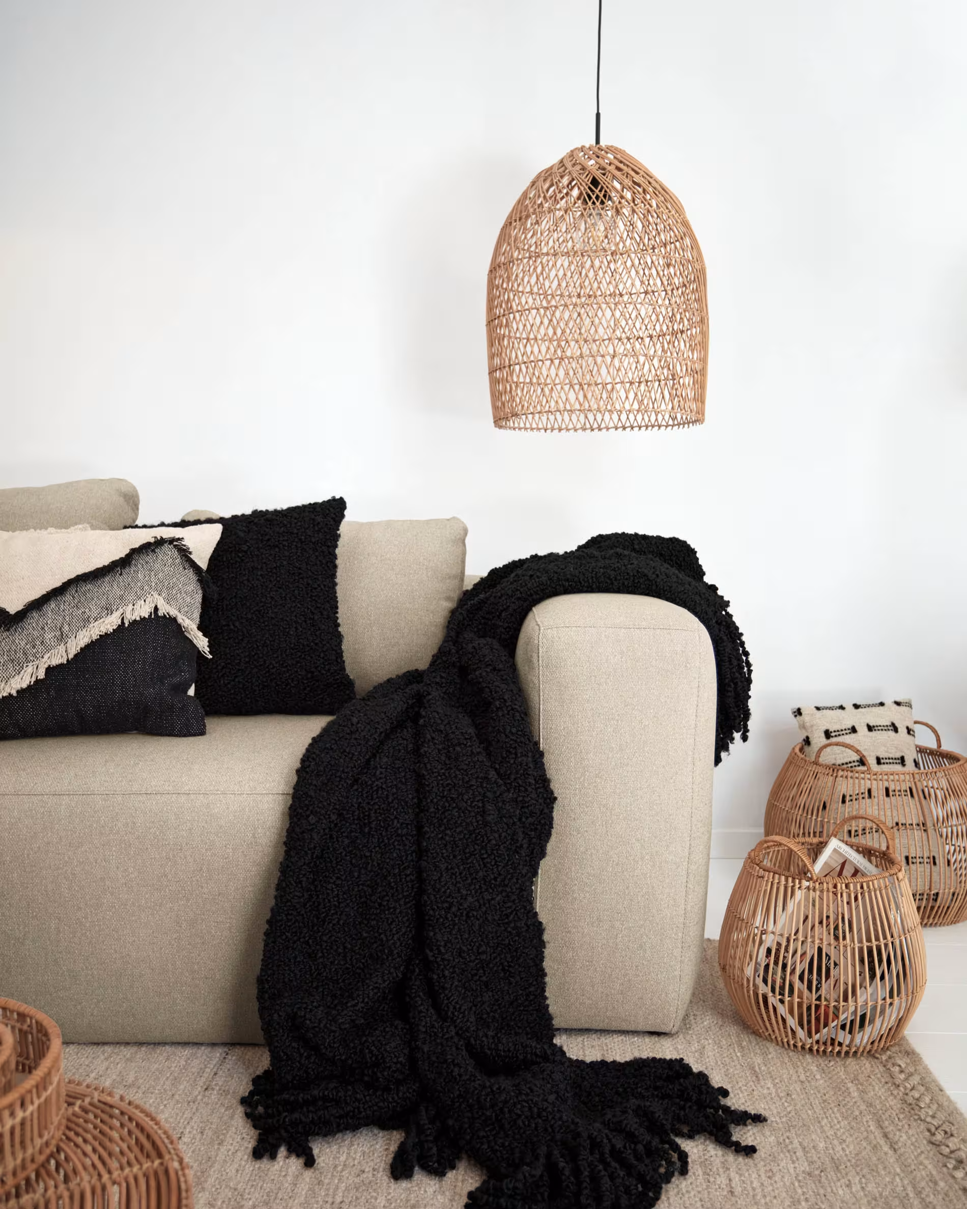 Lampa wisząca DOMITILA naturalny rattan La Forma    Eye on Design