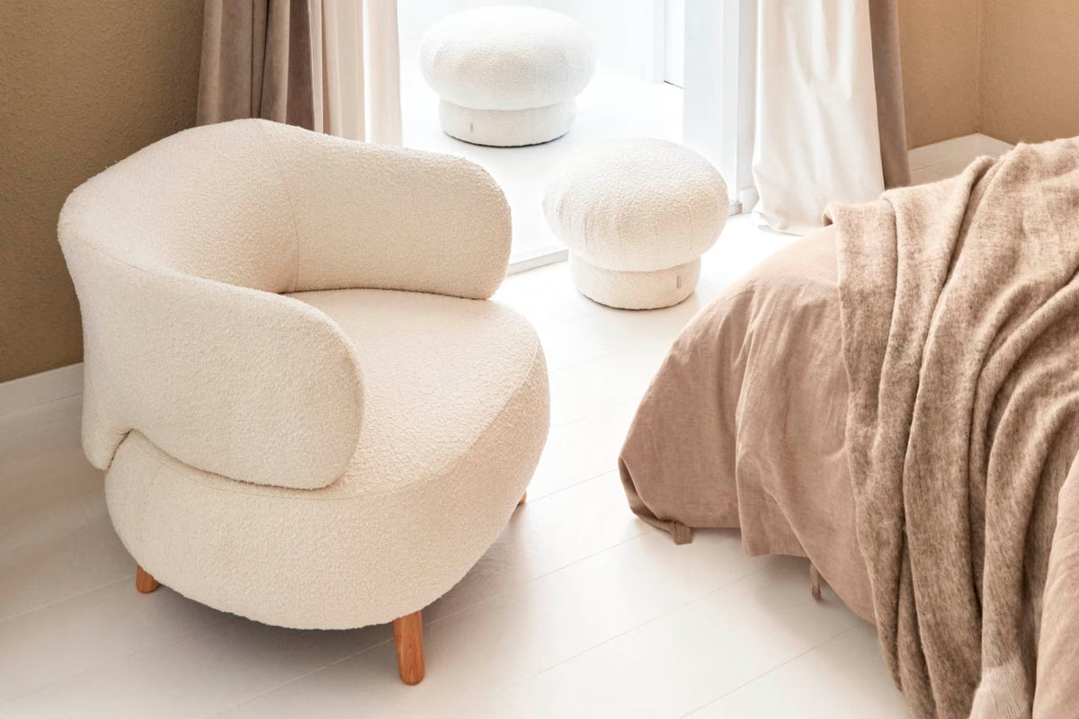 LUISA armchair in pearl chenille with a solid beech wood base