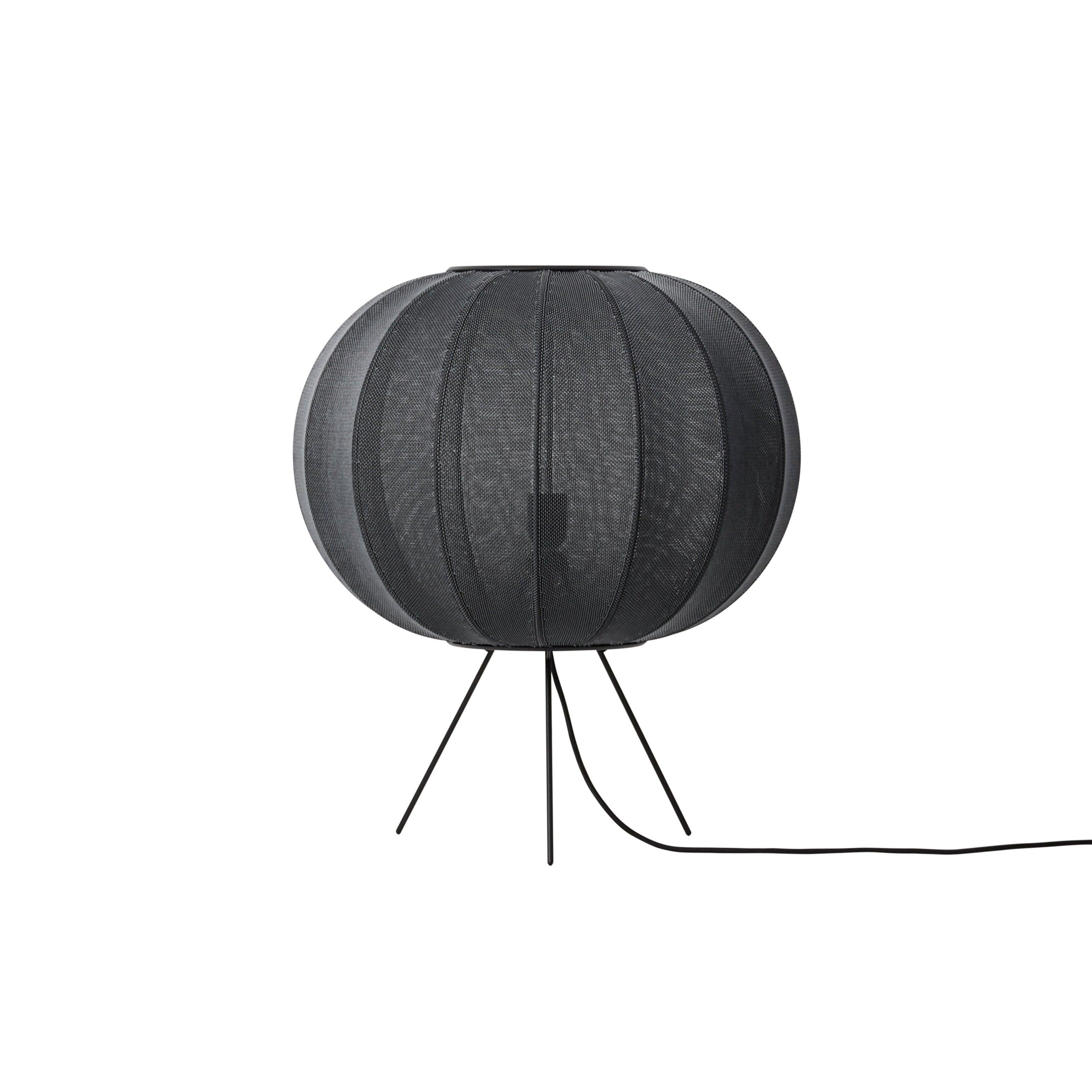 Low Knit-Wit Floor Lamp Black