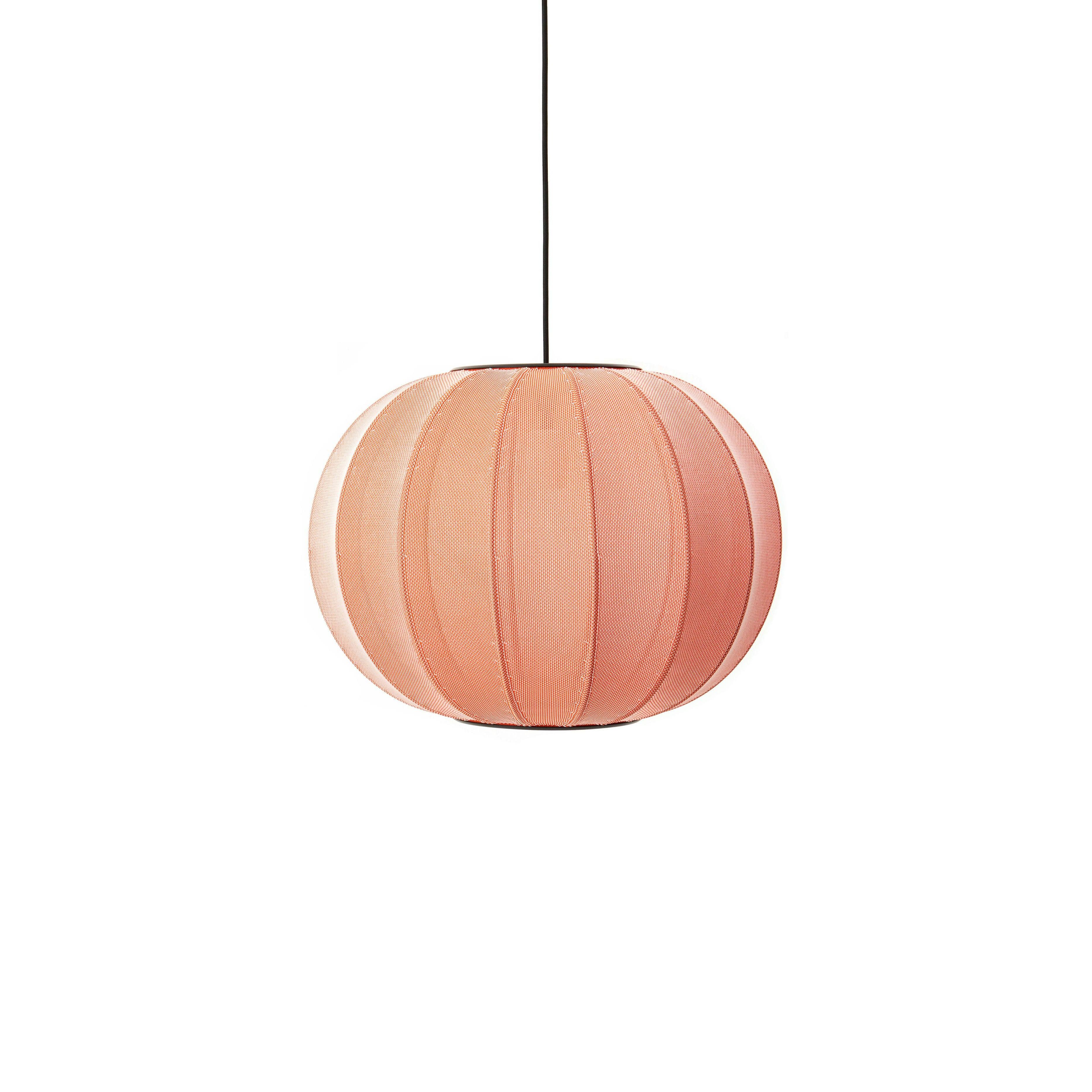 Knit-Wit Round hanging lamp coral