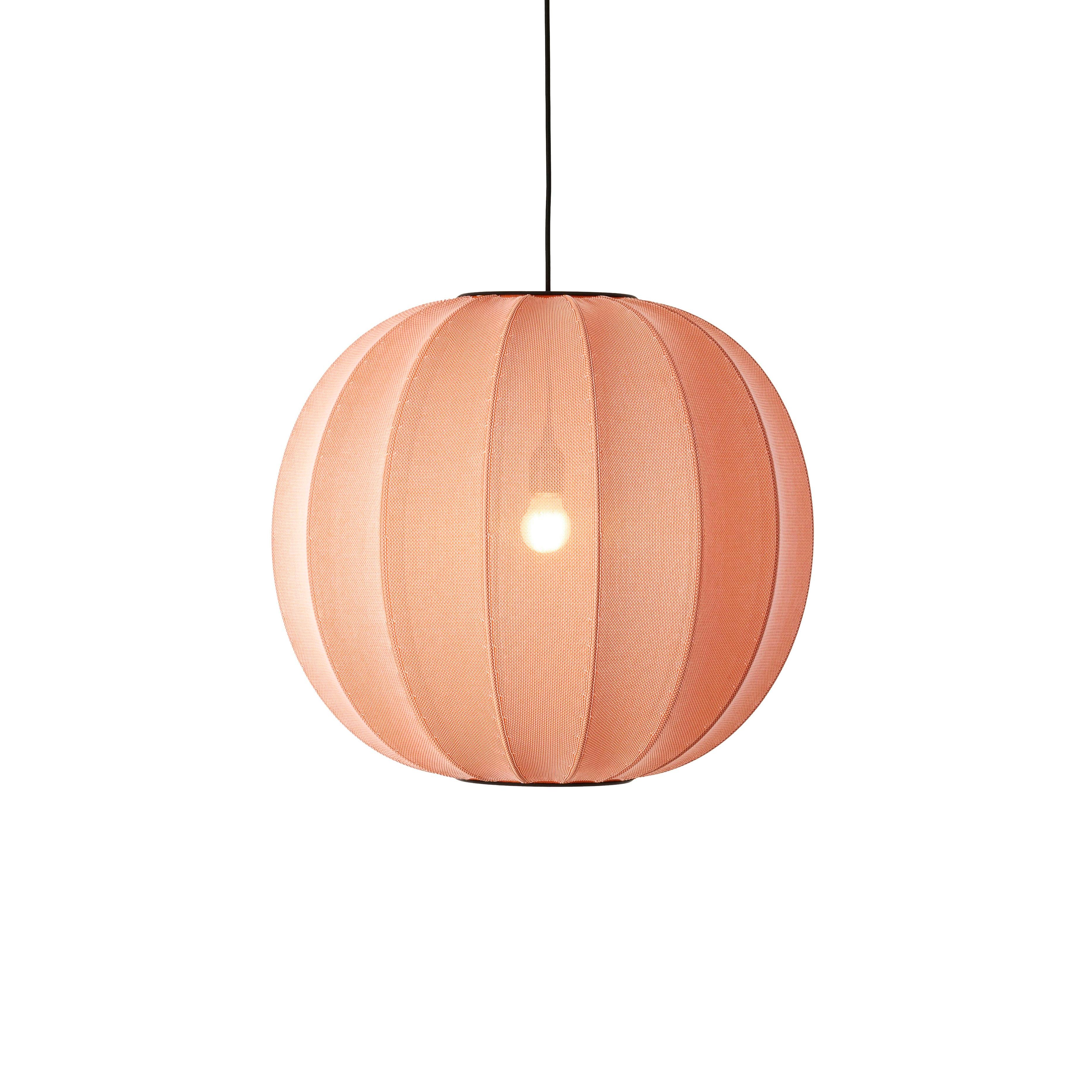 Knit-Wit Round hanging lamp coral