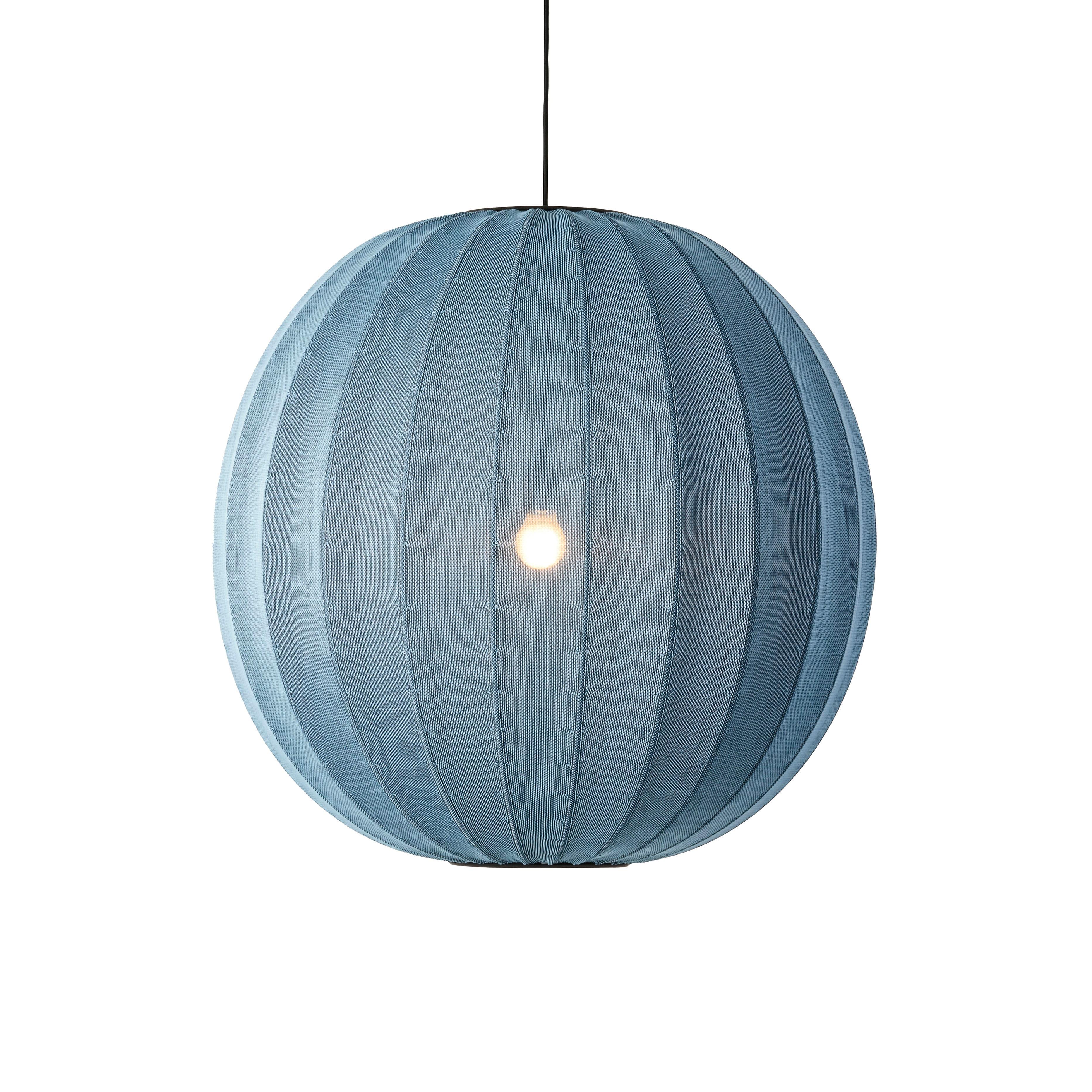 Knit-Wit Round Blue hanging lamp